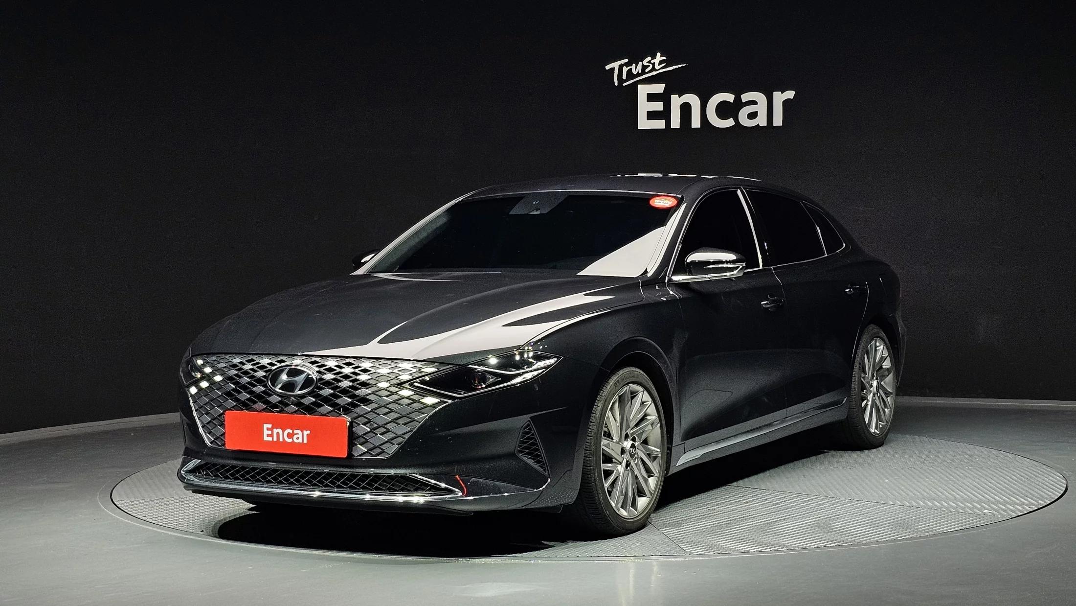 Hyundai Grandeur 2.5 Premium, 2021 г. 90064 км.