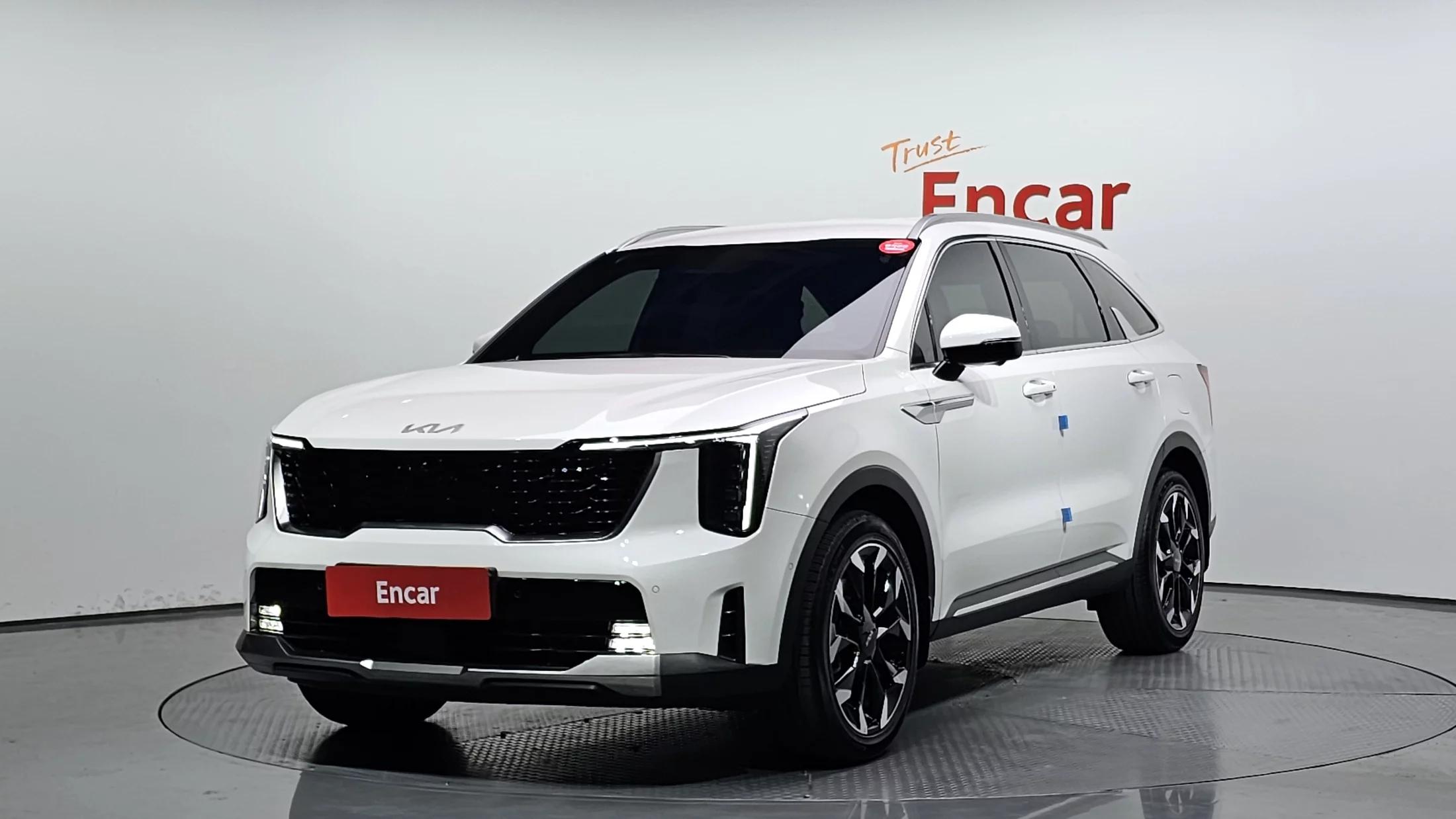 Kia Sorento Gasoline 2.5T 2WD Signature, 2023 г. 5932 км.
