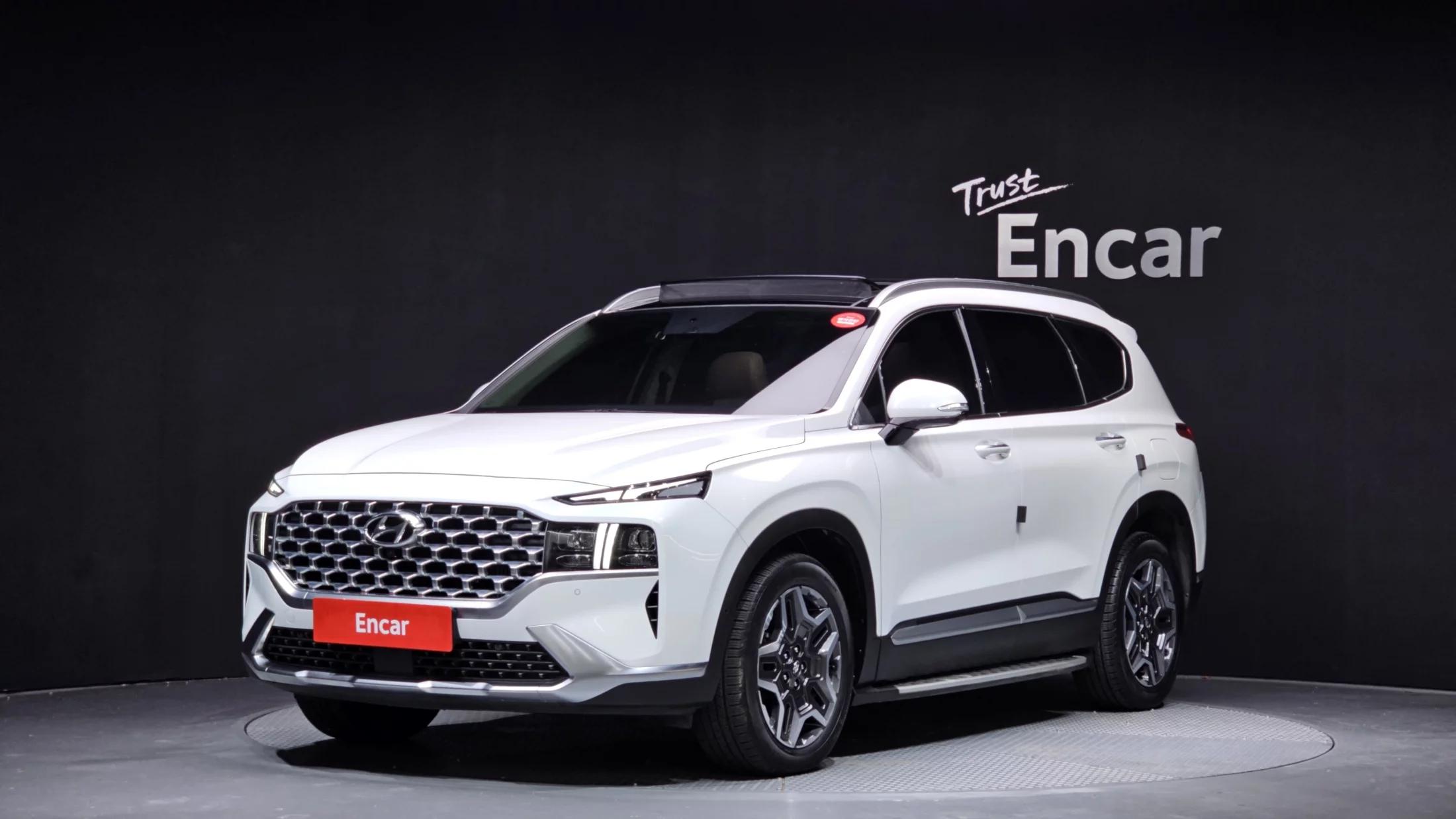Hyundai Santa Fe HEV 1.6 2WD Prestige, гибрид, 2021 г. 72969 км.