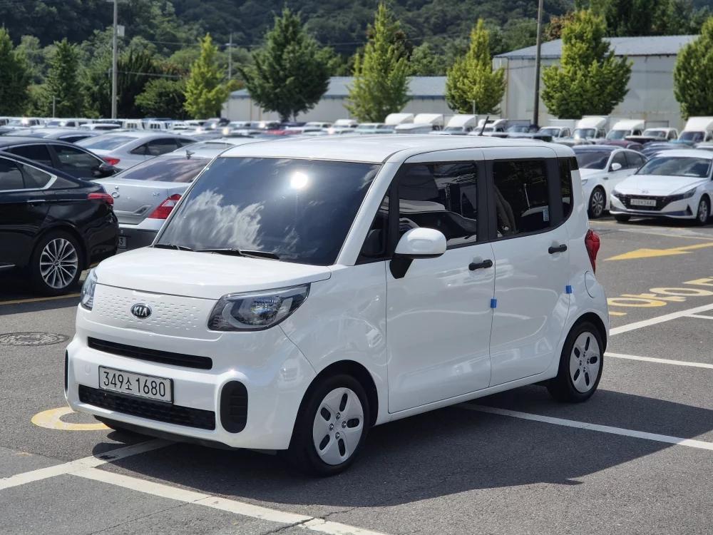 Kia RAY Van Prestige, 2021 г. 73156 км.