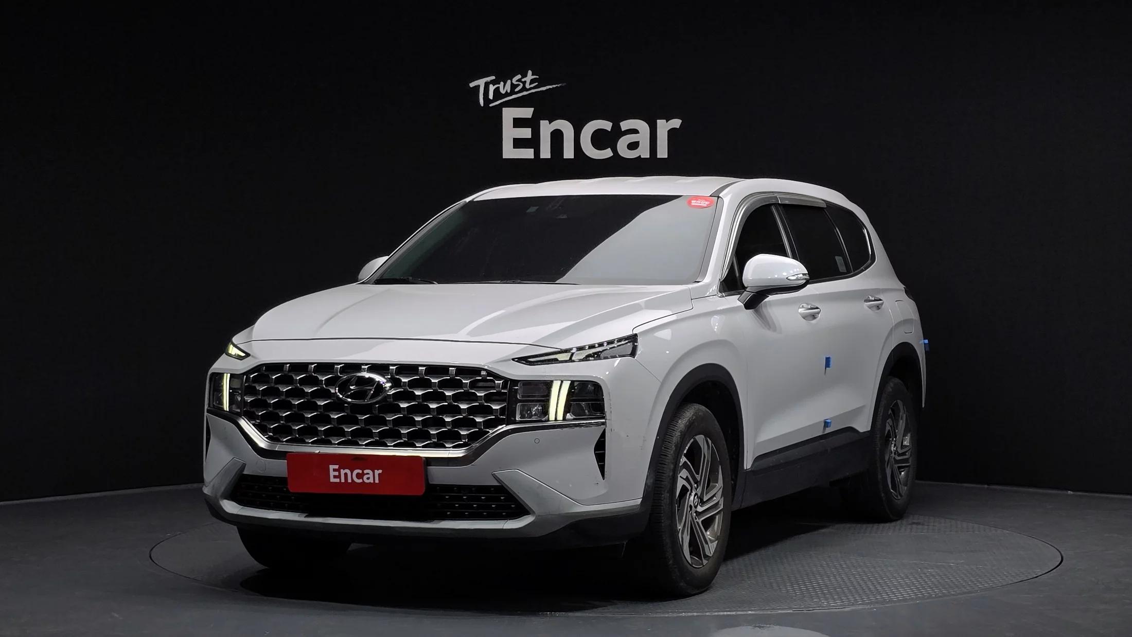 Hyundai Santa Fe Gasoline 2.5T 4WD Exclusive, 2022 г. 40618 км.