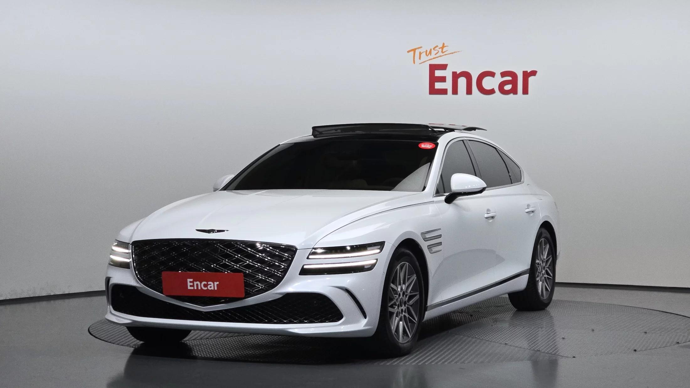 Genesis G80 Gasoline 2.5 Turbo 2WD, 2024 г. 10495 км.