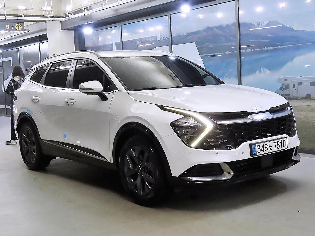 Kia Sportage Gasoline 1.6 Turbo 2WD Signature, 2022 г. 98654 км.