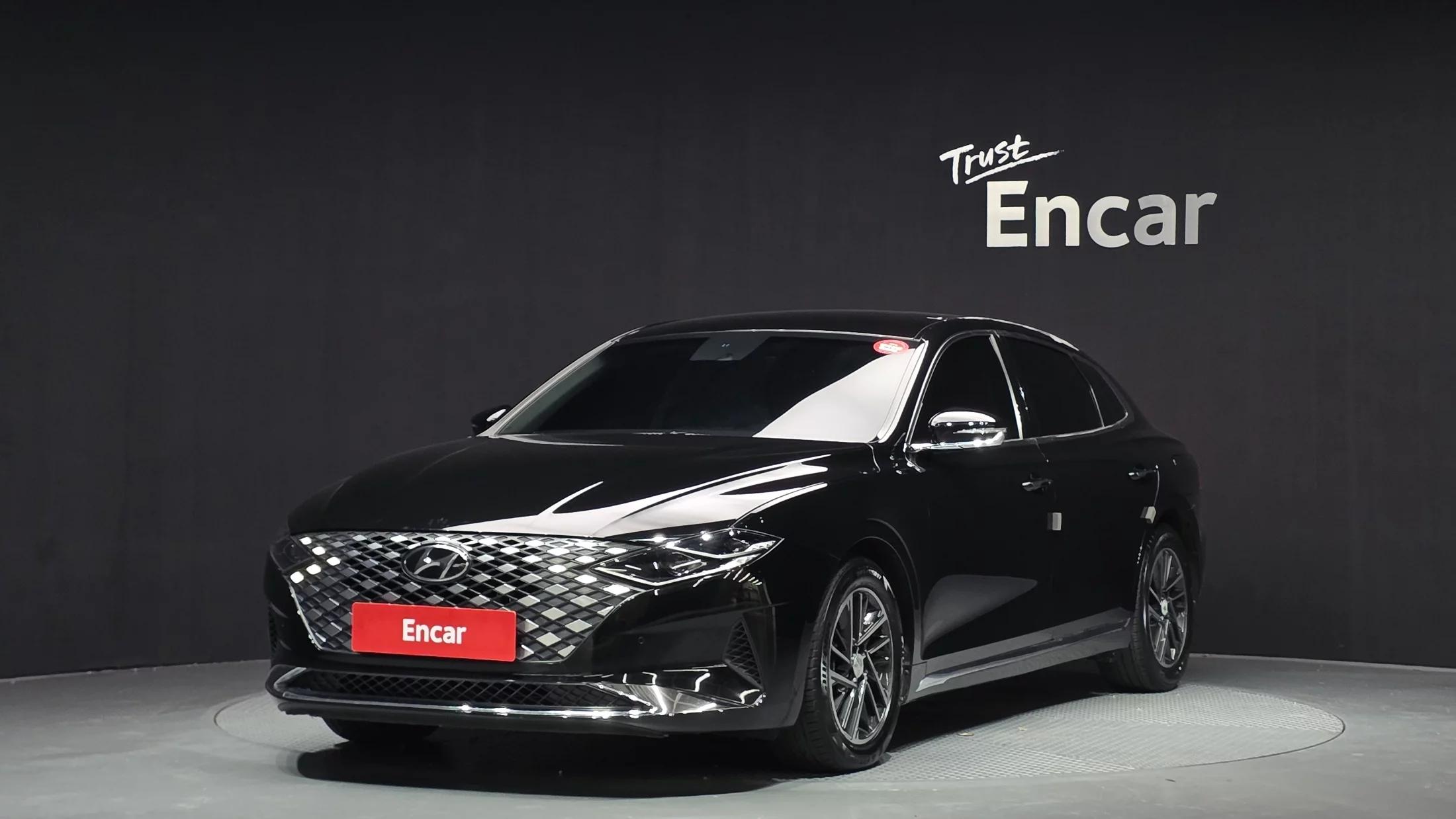 Hyundai Grandeur 2.5 Premium, 2021 г. 100628 км.