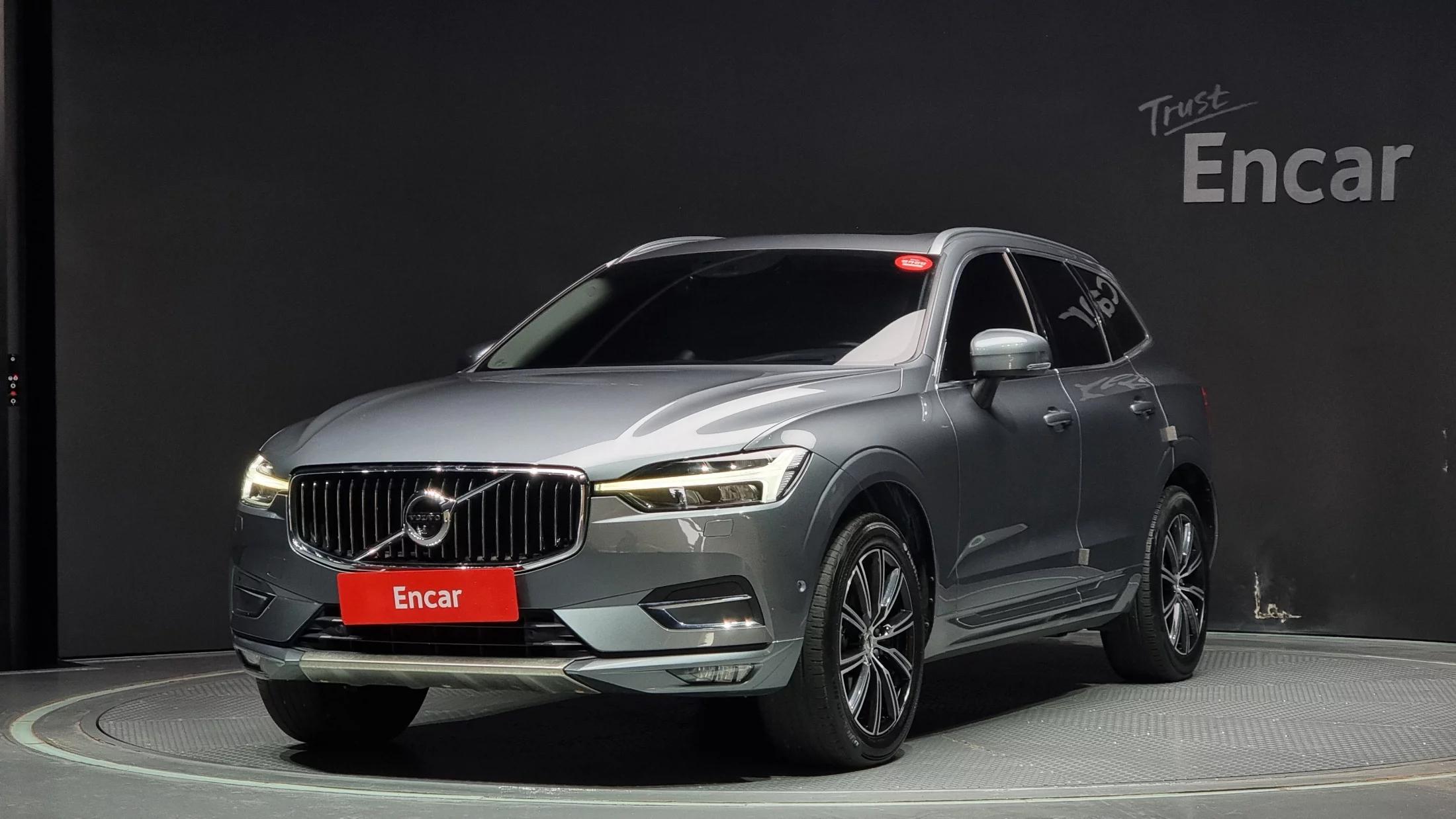 Volvo XC60 B5 Inscription, 2021 г. 156156 км.