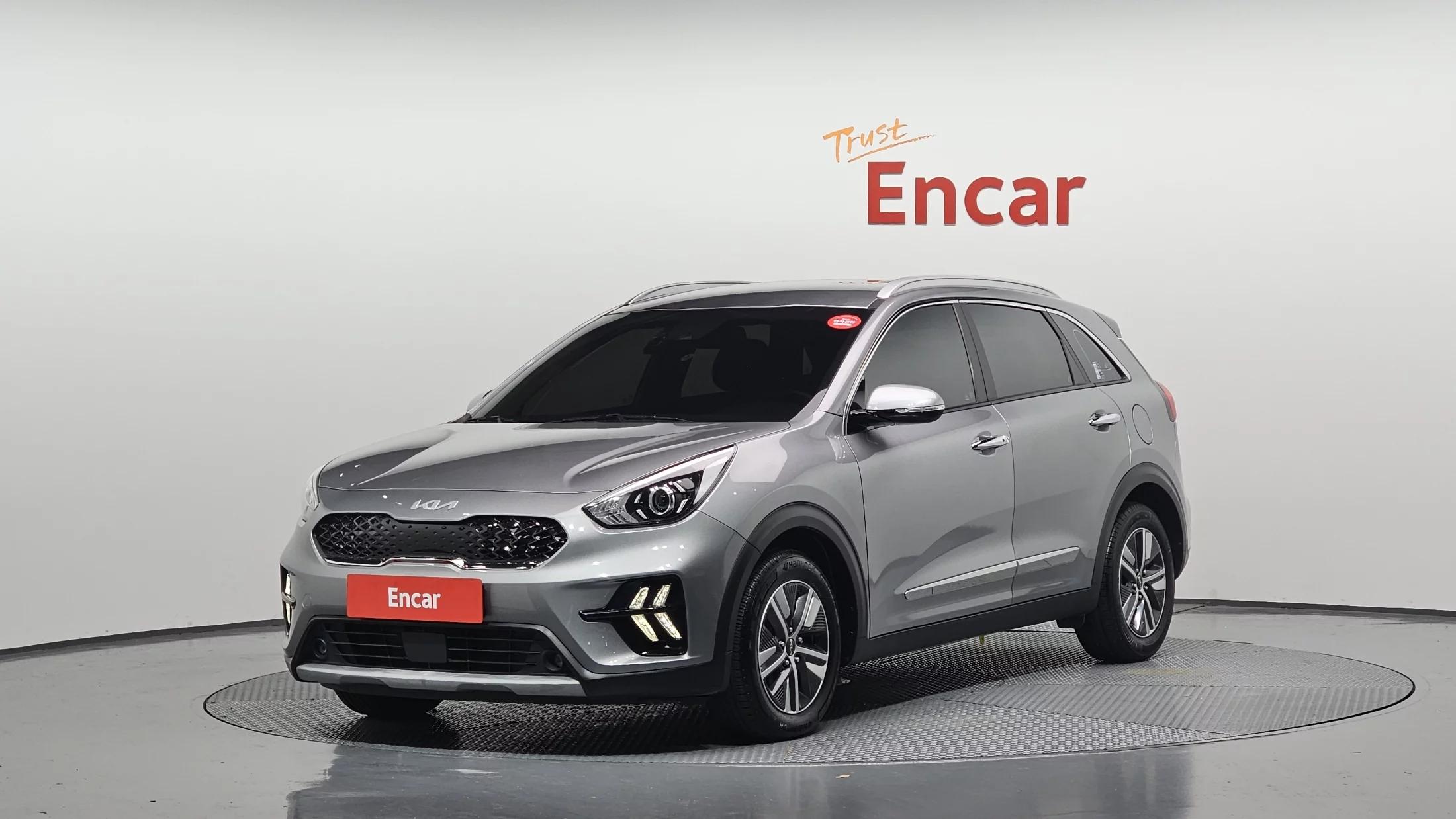 Kia Niro 1.6 HEV Prestige, гибрид, 2021 г. 115740 км.