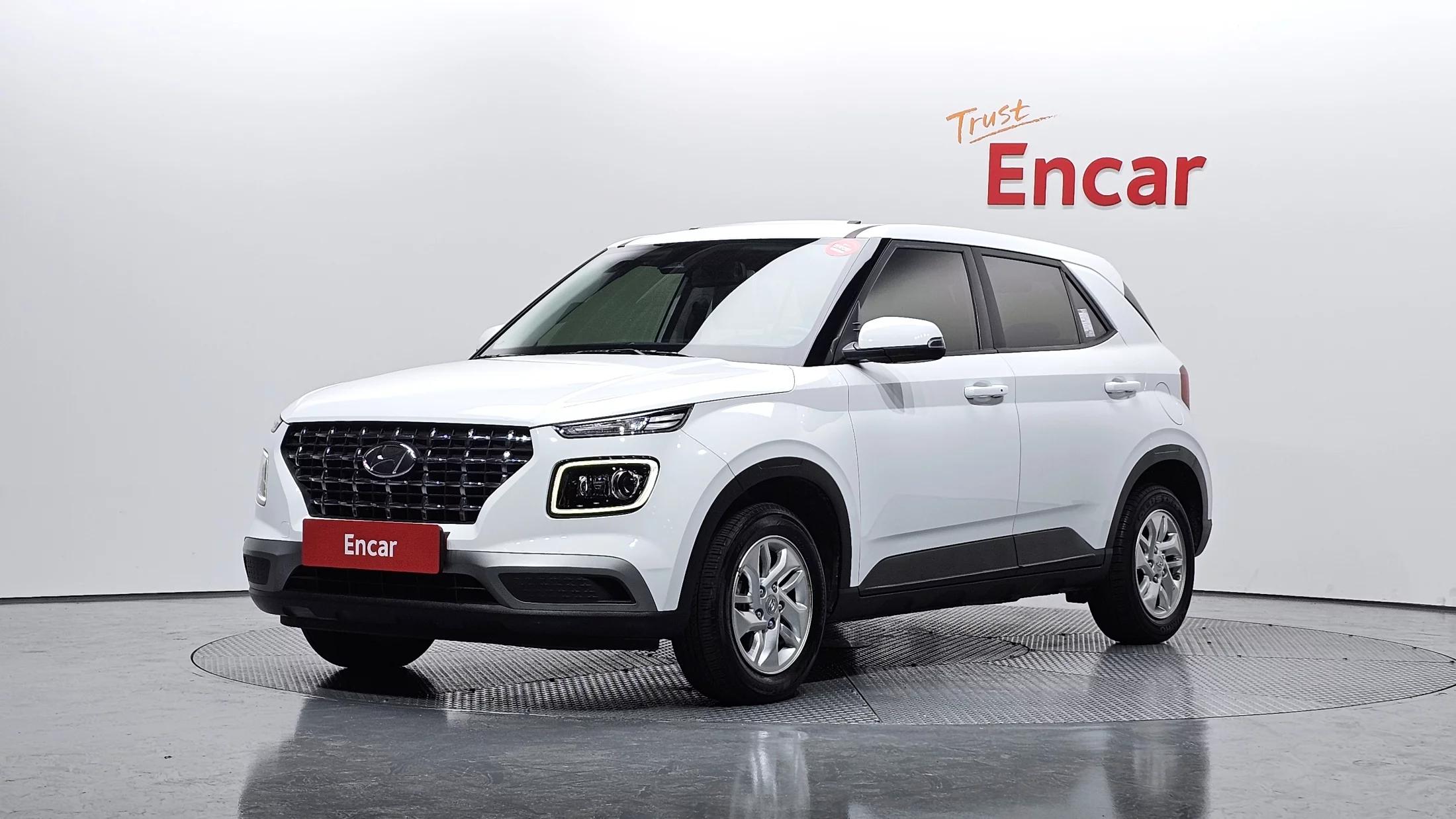 Hyundai Venue 1,6 Premium, 2023 г. 54903 км.