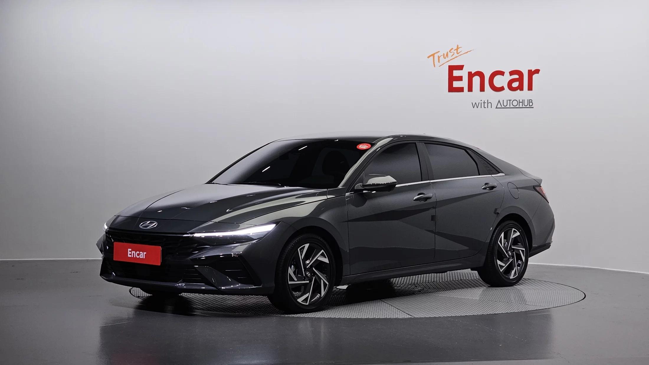 Hyundai AVANTE (Хендай Элантра) Inspiration, гибрид, 2025 г. 10320 км.