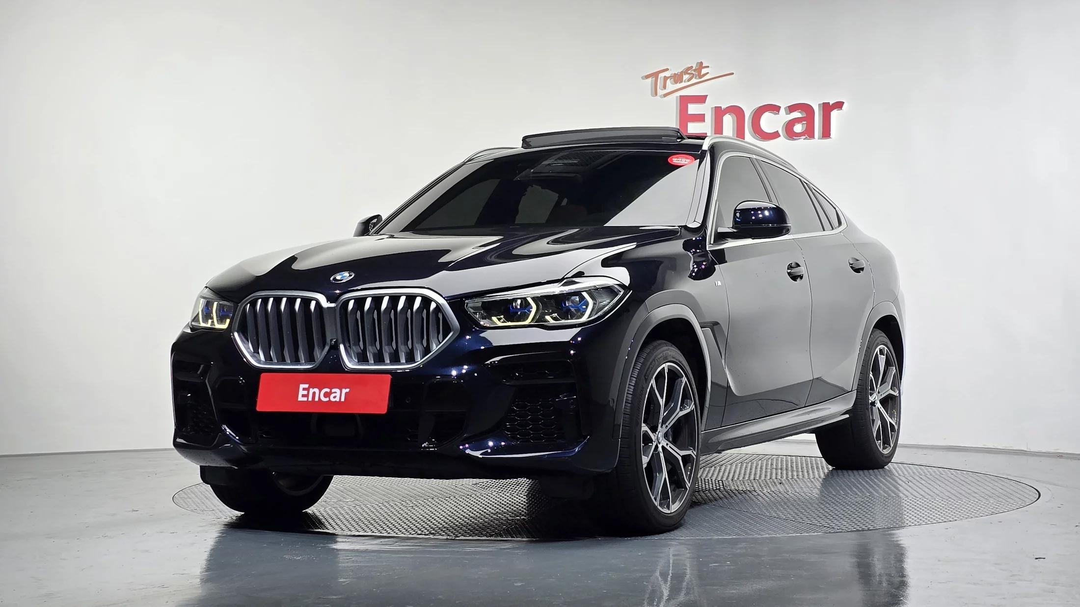 BMW X6 xDrive40i M Sport, 2022 г. 70380 км.