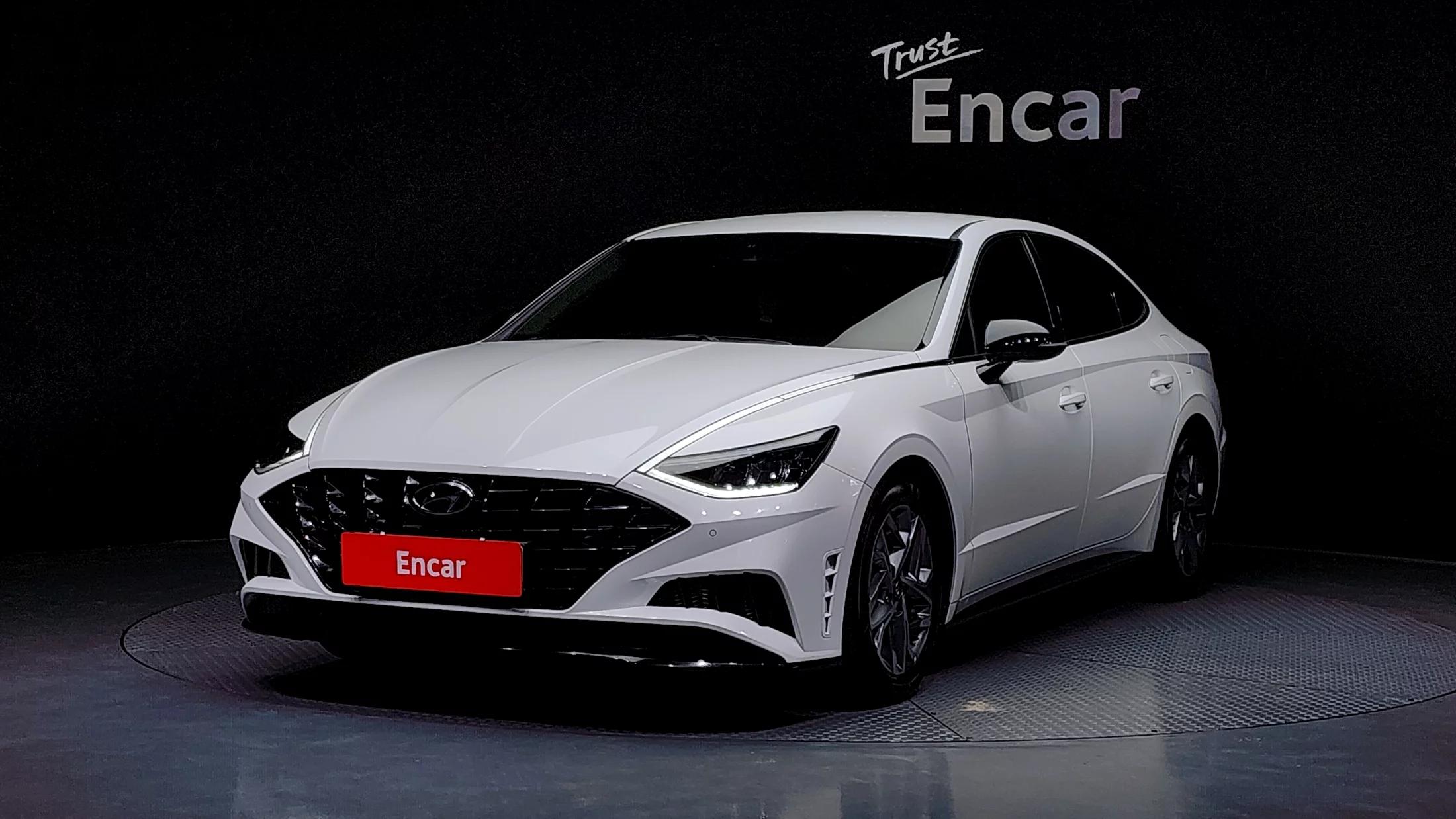 Hyundai Sonata 2.0 Premium Plus, 2022 г. 8882 км.