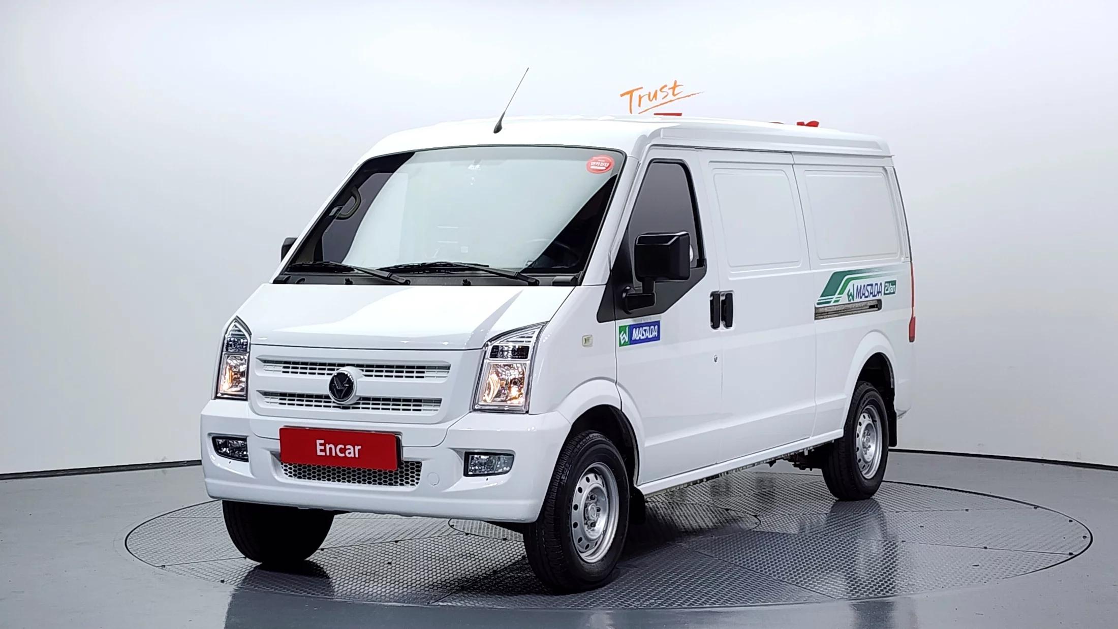 DFSK C35 EV 2 Seater Van, электромобиль, 2022 г. 13802 км.