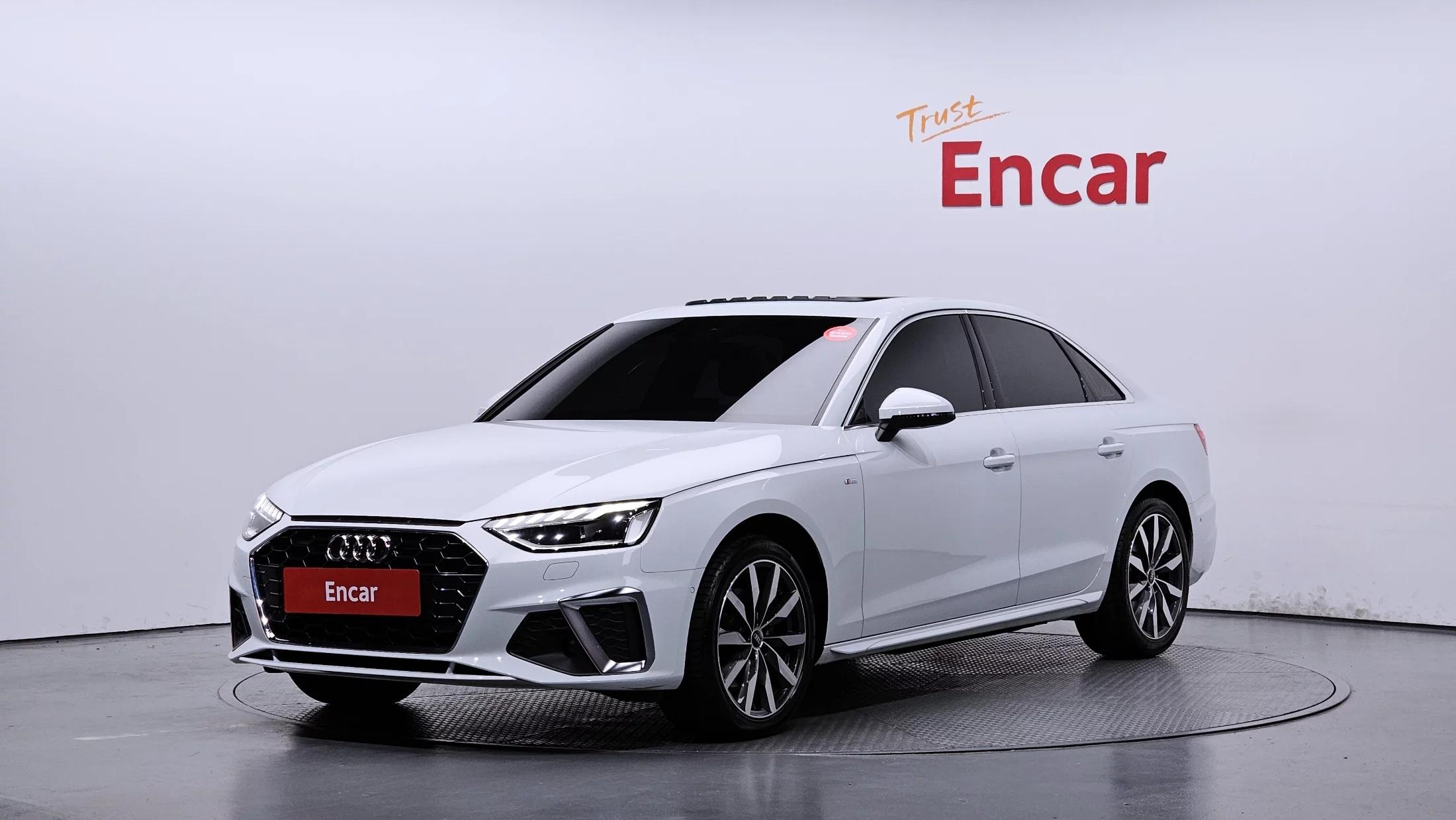 Audi A4 40 TFSI Premium, 2023 г. 3199 км.