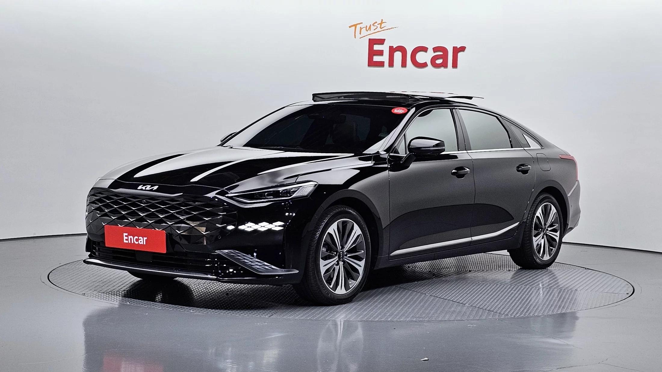 Kia K8 Signature Special, гибрид, 2023 г. 13324 км.