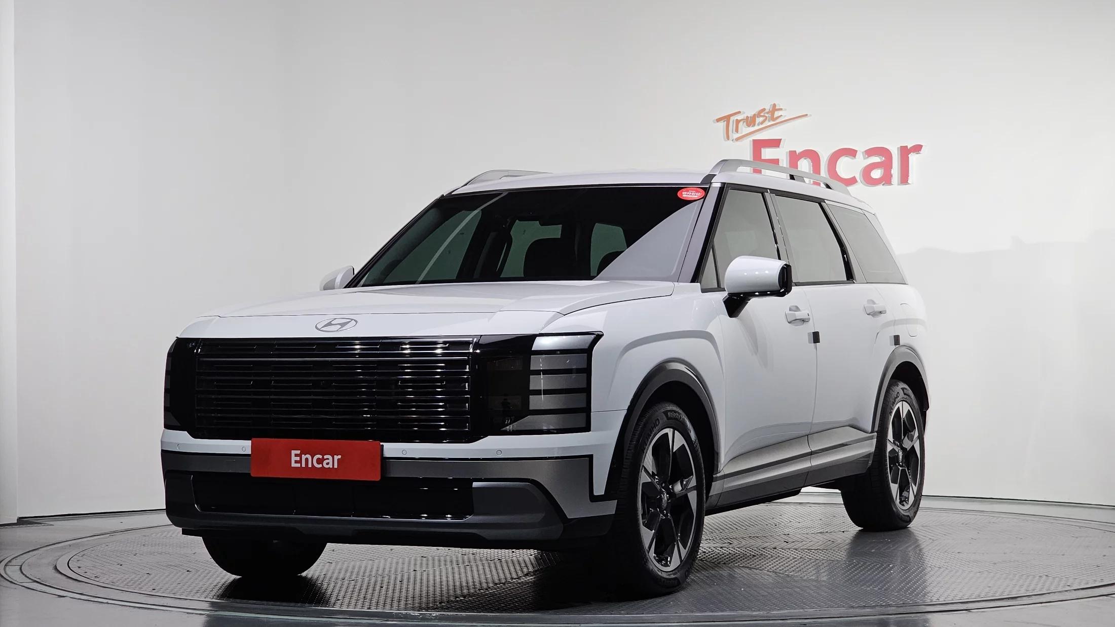 Hyundai Palisade HEV 2.5T 4WD 7-Seater Prestige, гибрид, 2025 г. 12661 км.