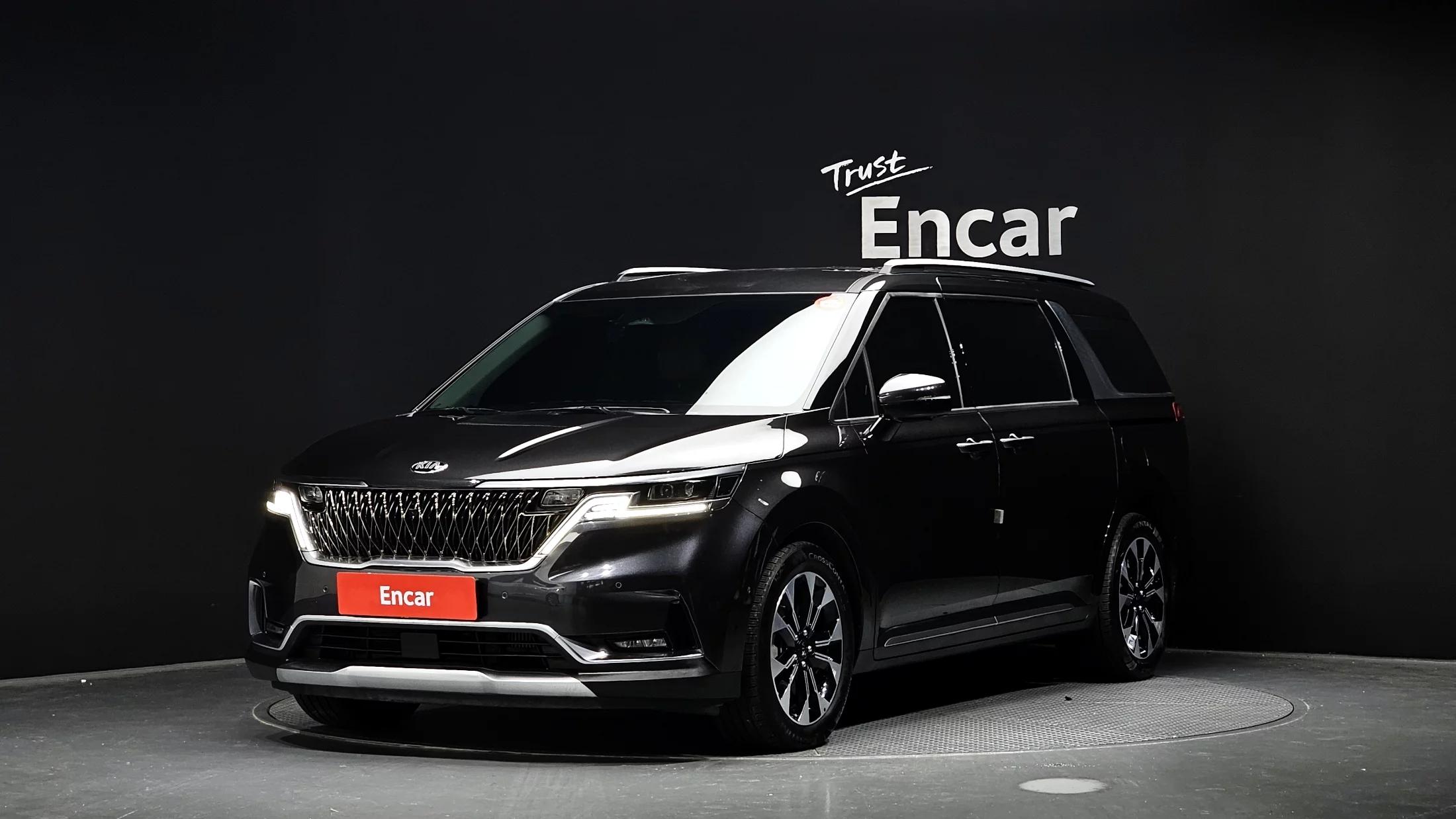 Kia Carnival 9-Seater Signature, 2021 г. 48200 км.