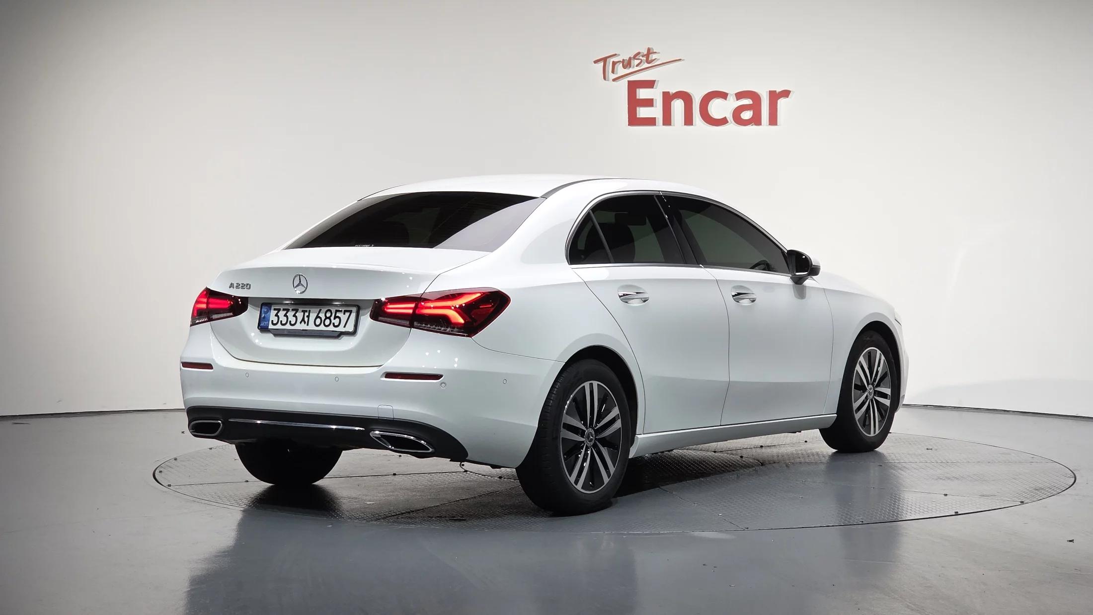 Mercedes-Benz A-Class A220 Sedan, 2021 г. 38769 км.