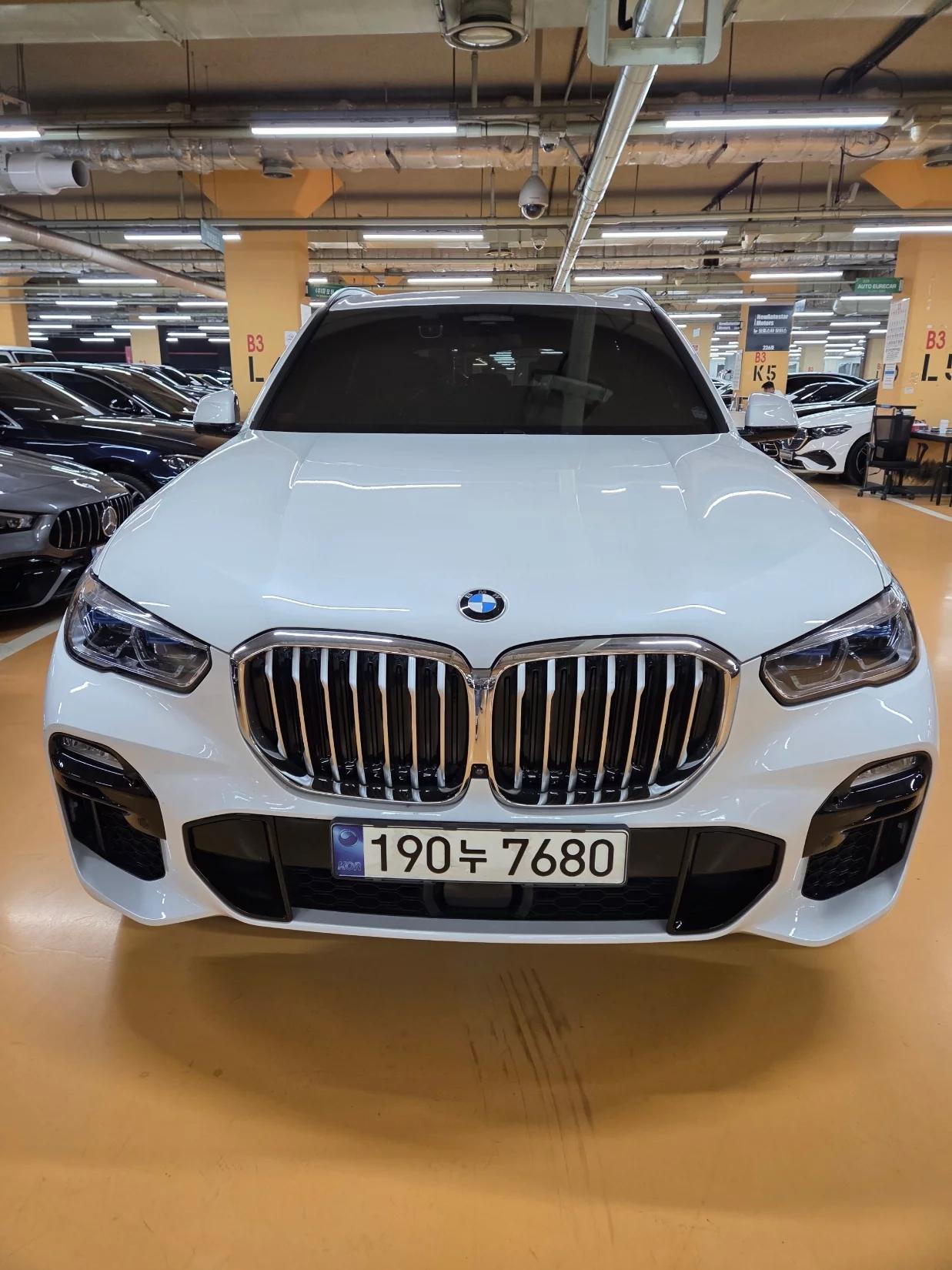 BMW X5 xDrive 45e M Sport, гибрид, 2021 г. 48828 км.