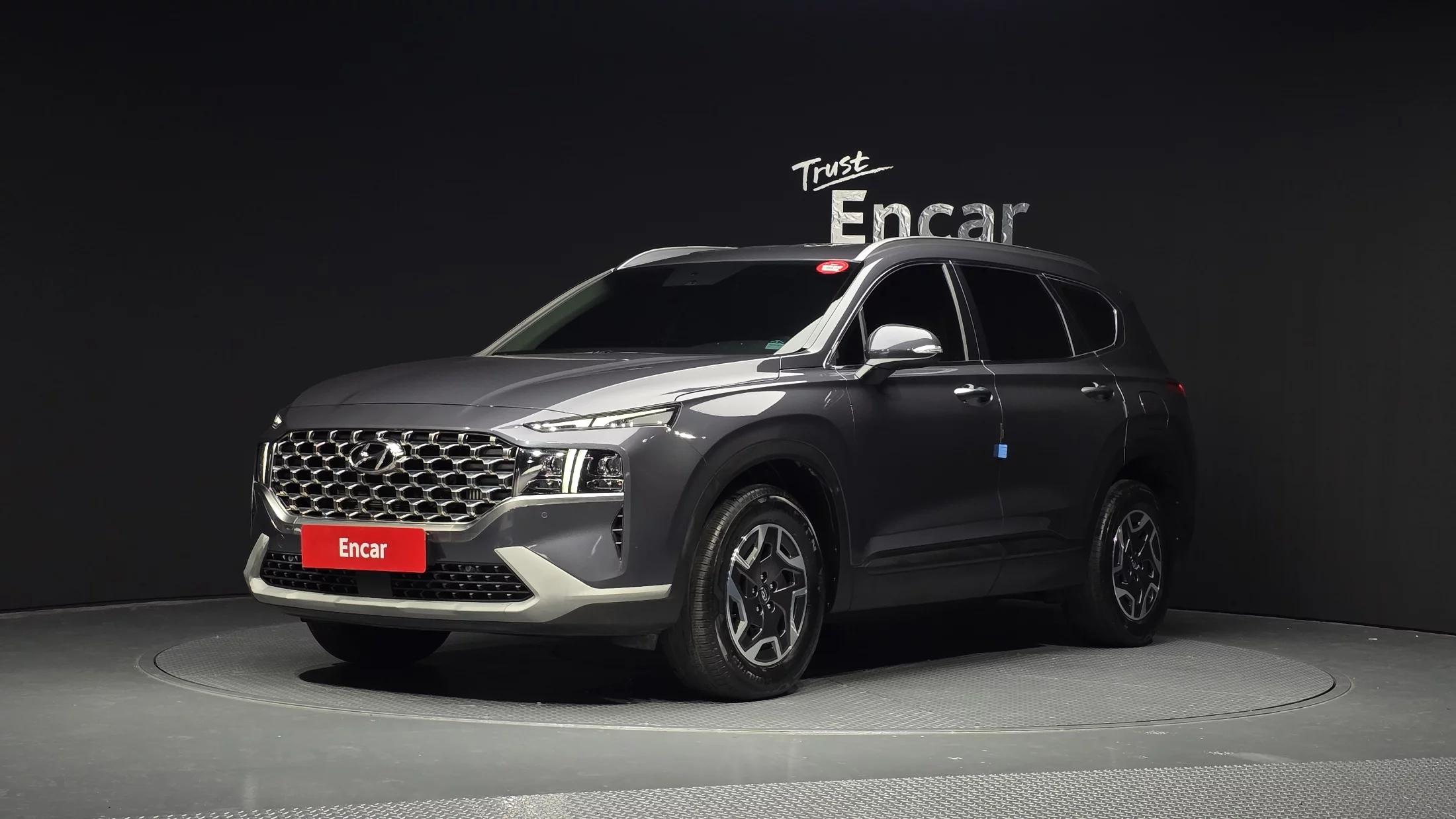 Hyundai Santa Fe HEV 1.6 2WD Prestige, гибрид, 2022 г. 28624 км.