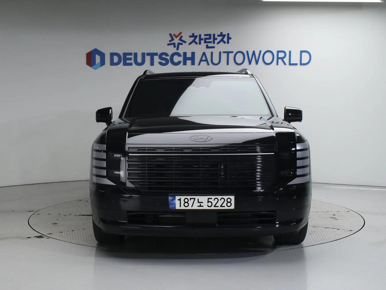 Hyundai Palisade HEV 2.5T 4WD 9-Seater Calligraphy, гибрид, 2025 г. 14149 км.