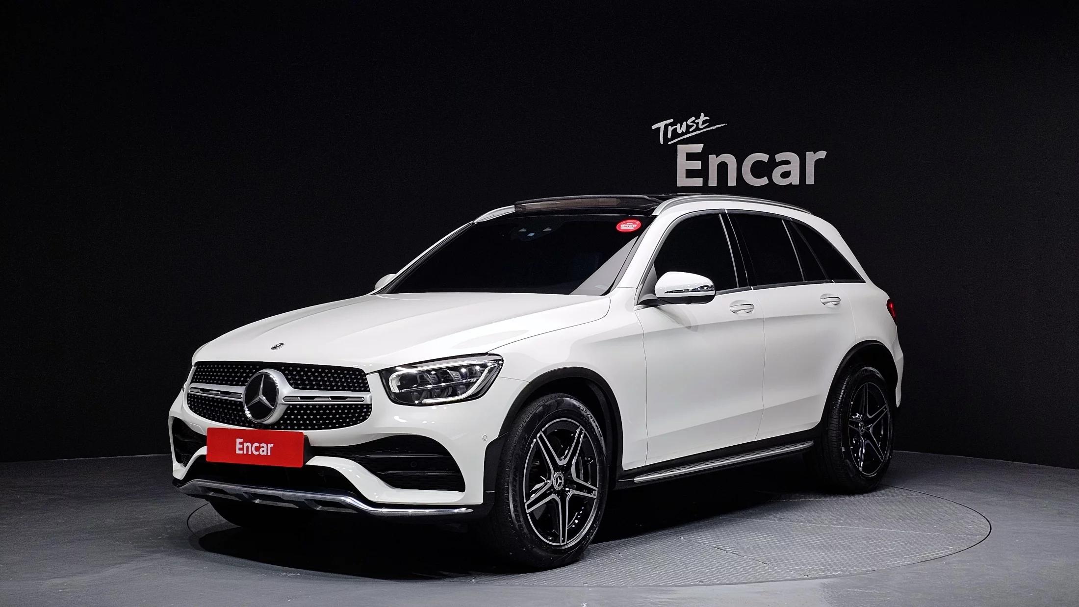 Mercedes-Benz GLC-Class GLC300 4MATIC, 2022 г. 54065 км.
