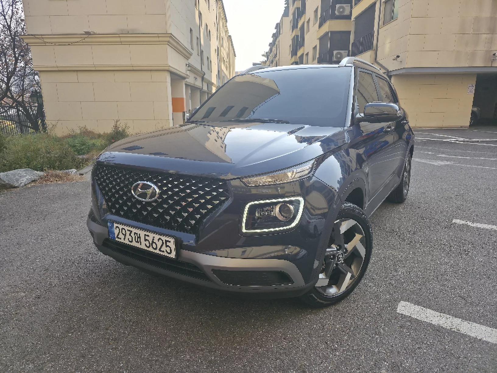 Hyundai Venue 1.6 Flux, 2022 г. 68325 км.