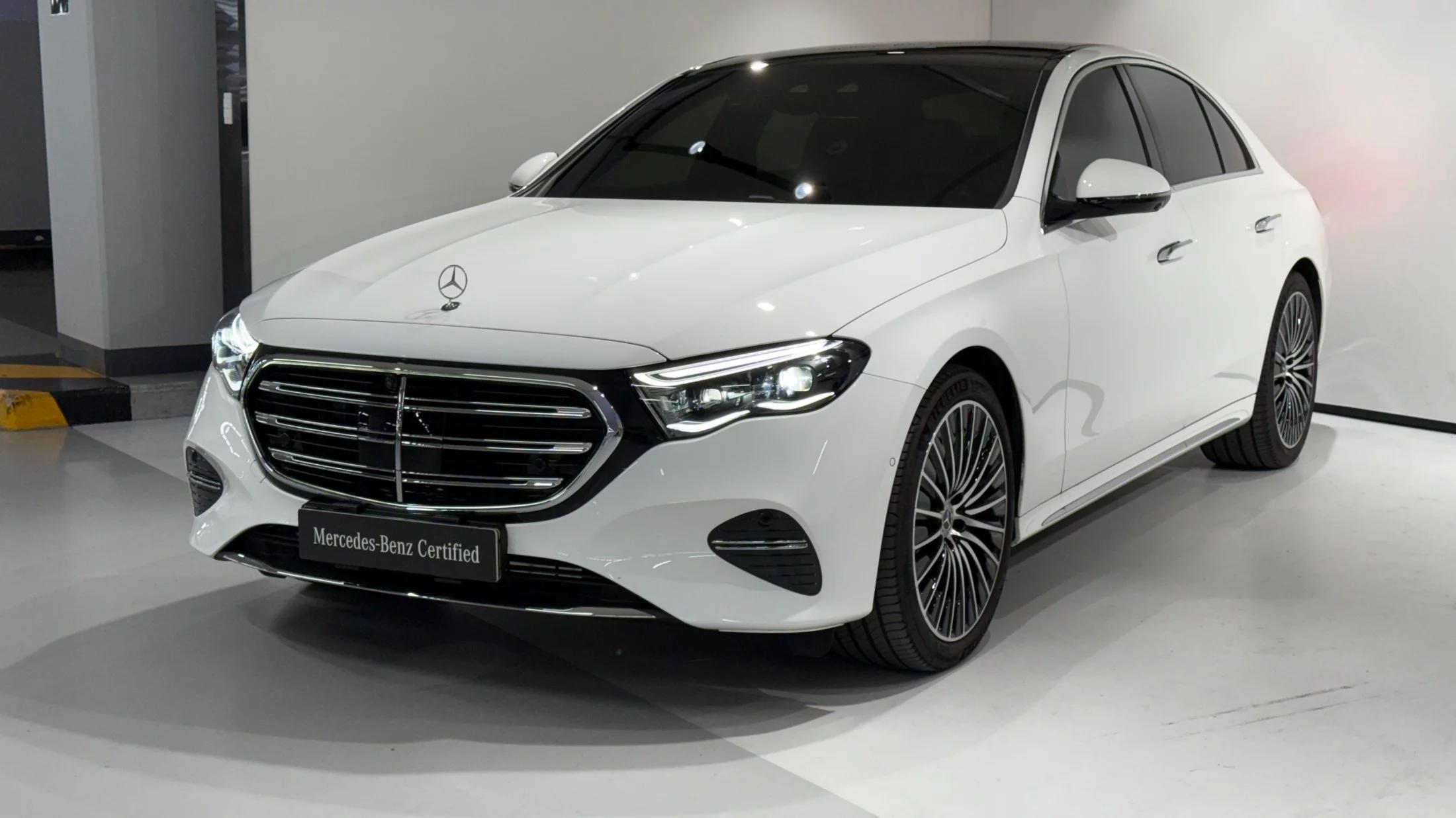 Mercedes-Benz E-Class E450 4MATIC Exclusive, 2025 г. 3575 км.