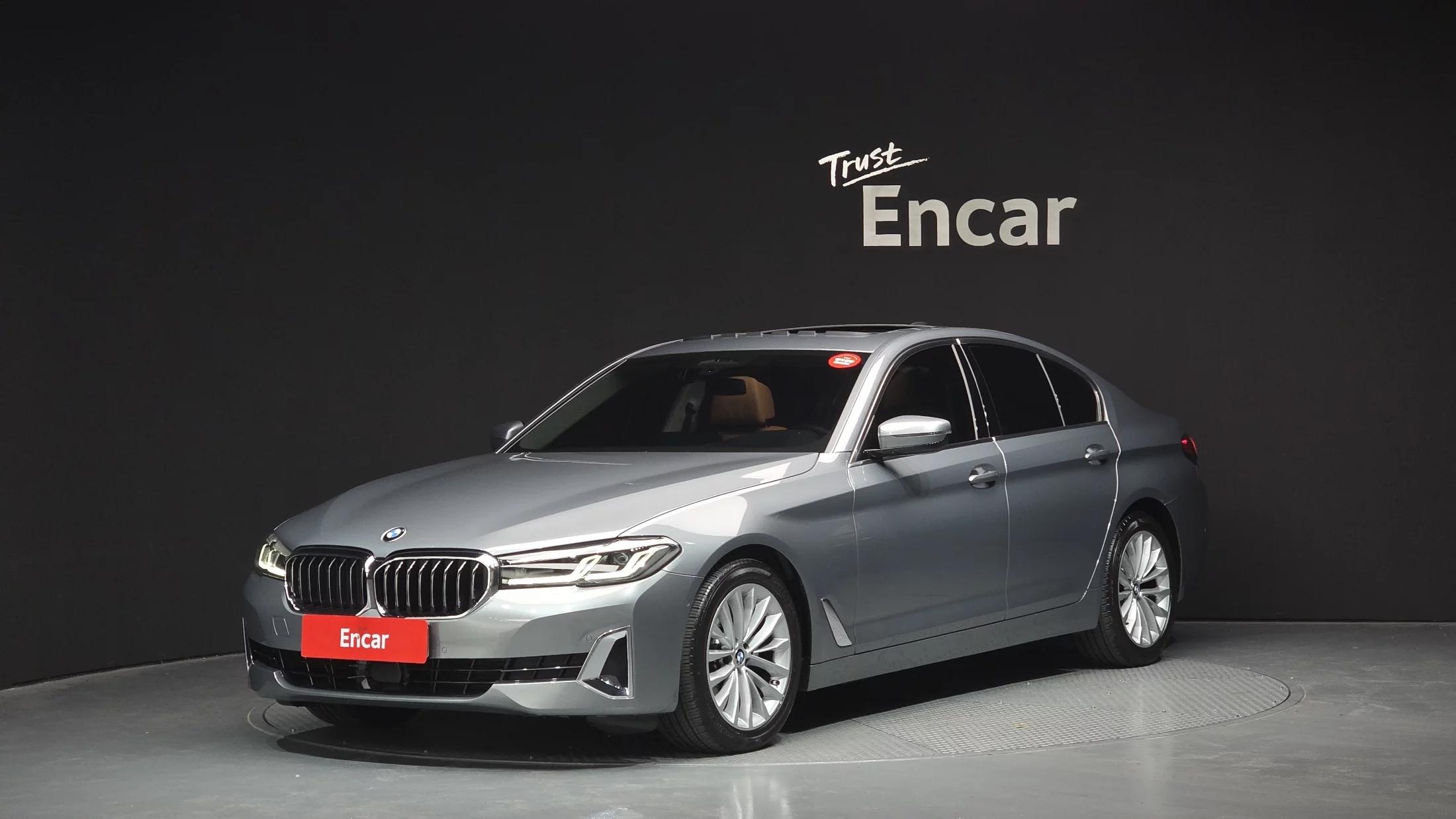 BMW 5-Series 520i Luxury, 2022 г. 34966 км.