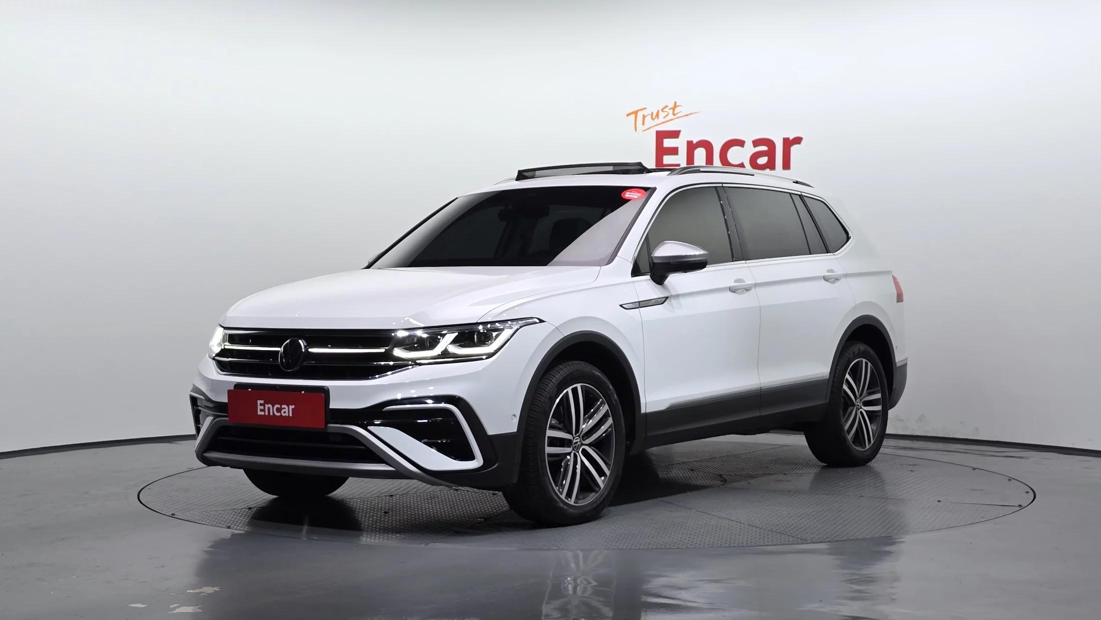 Volkswagen TIGUAN 2.0 TSI Prestige, 2022 г. 24781 км.