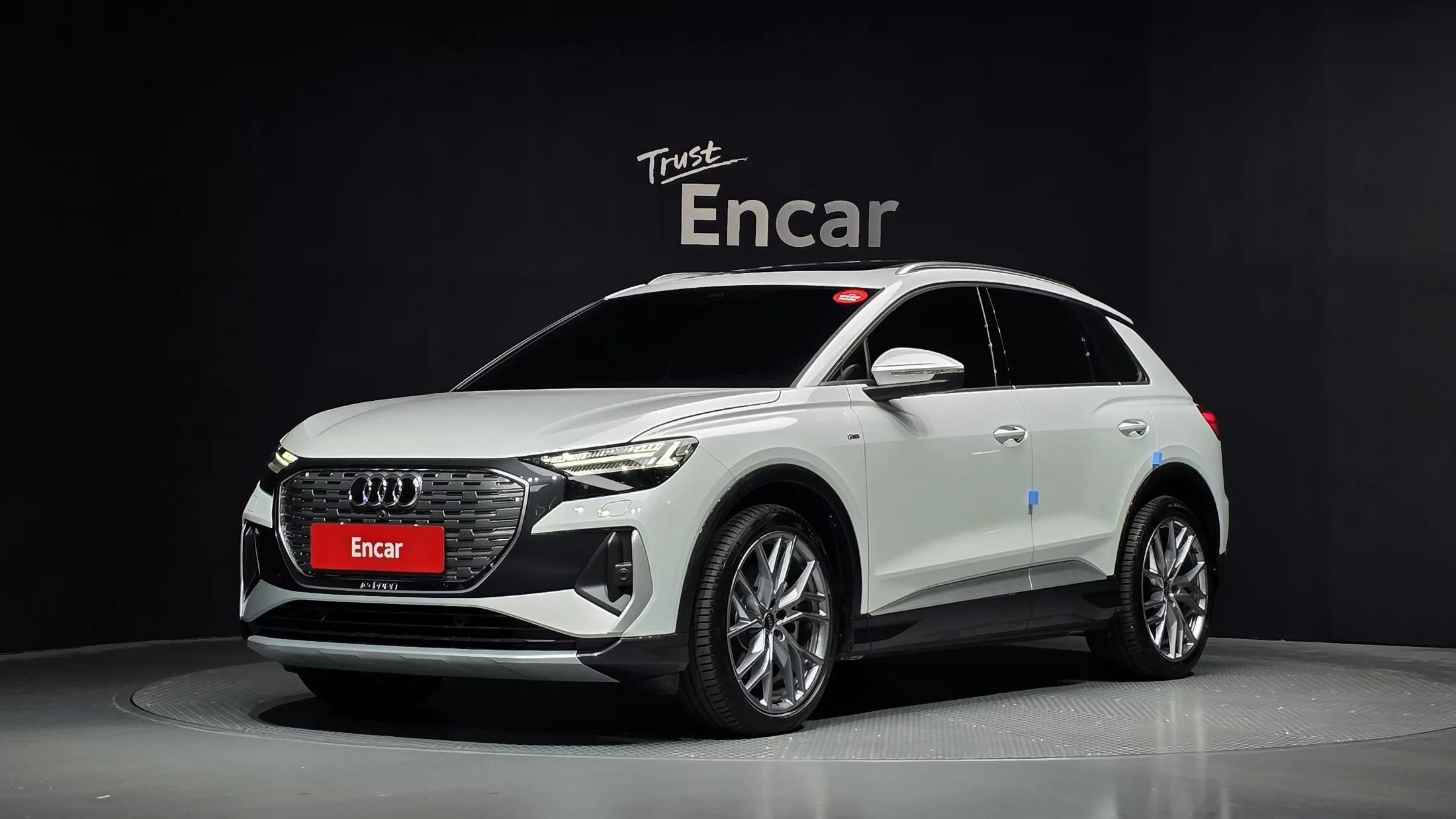 Audi Q4 e-tron 45 Premium, электромобиль, 2025 г. 9132 км.