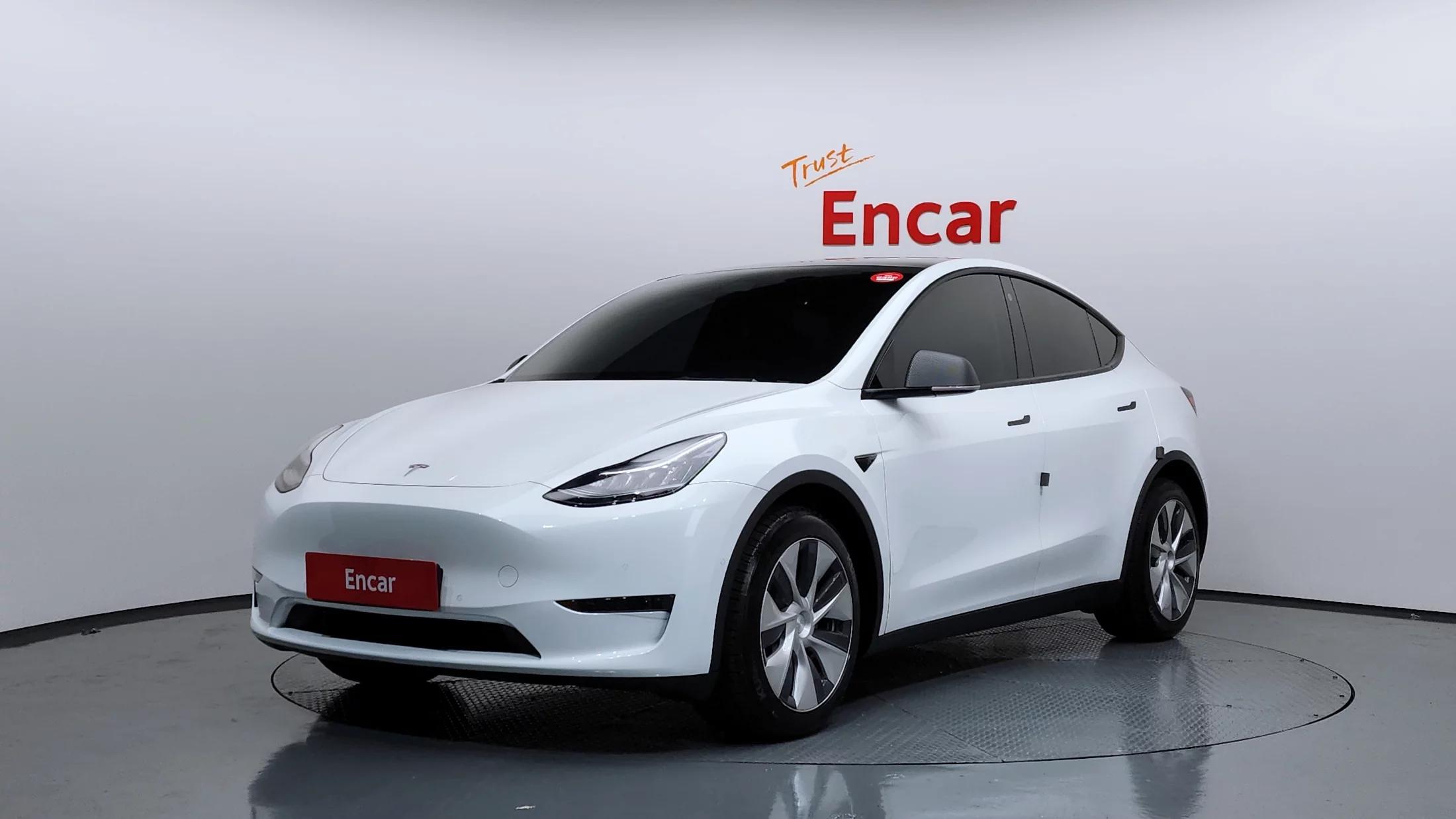 Tesla Model Y Long Range, электромобиль, 2021 г. 83677 км.