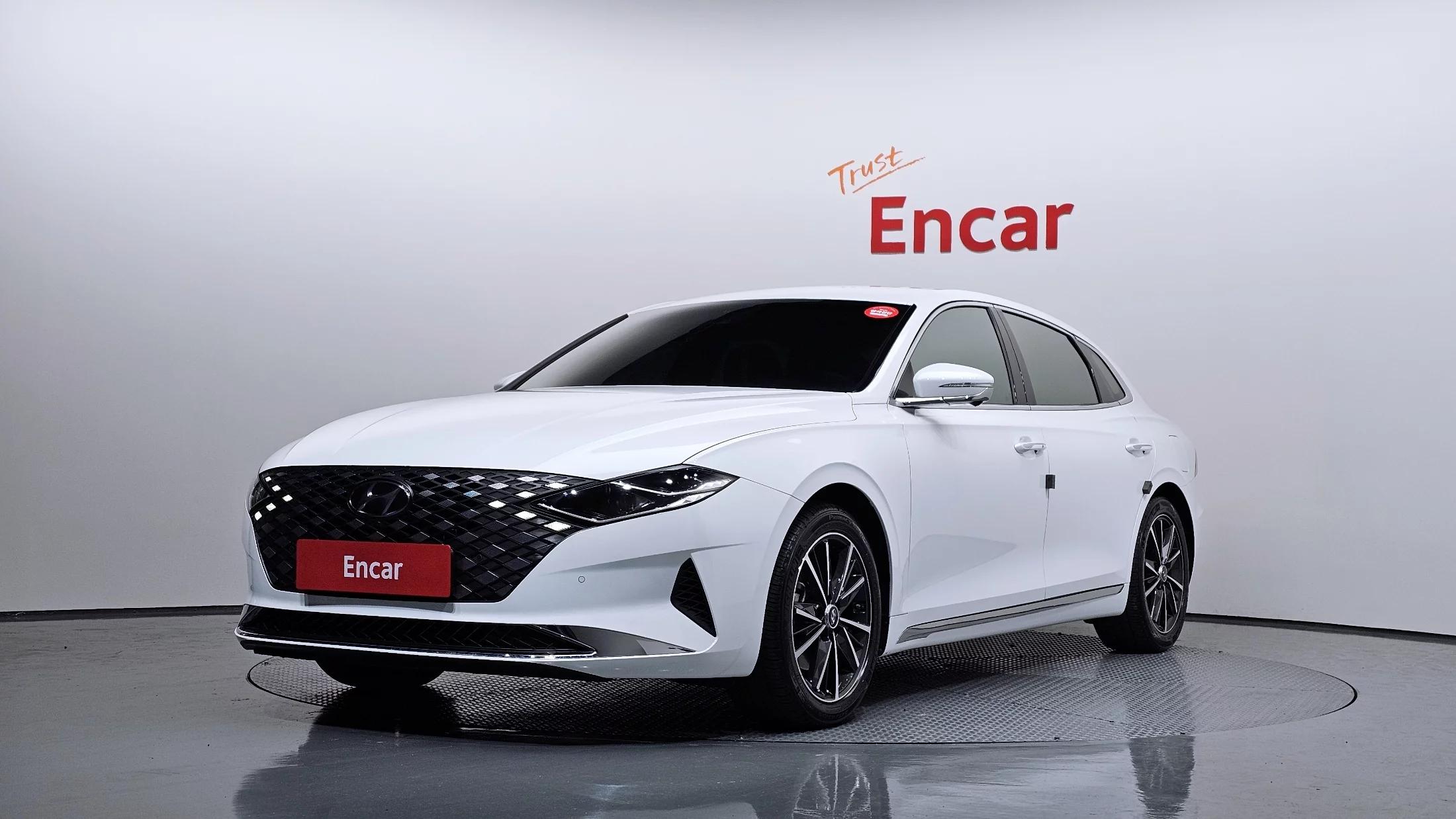 Hyundai Grandeur 3.0 LPi Exclusive, 2022 г. 35446 км.