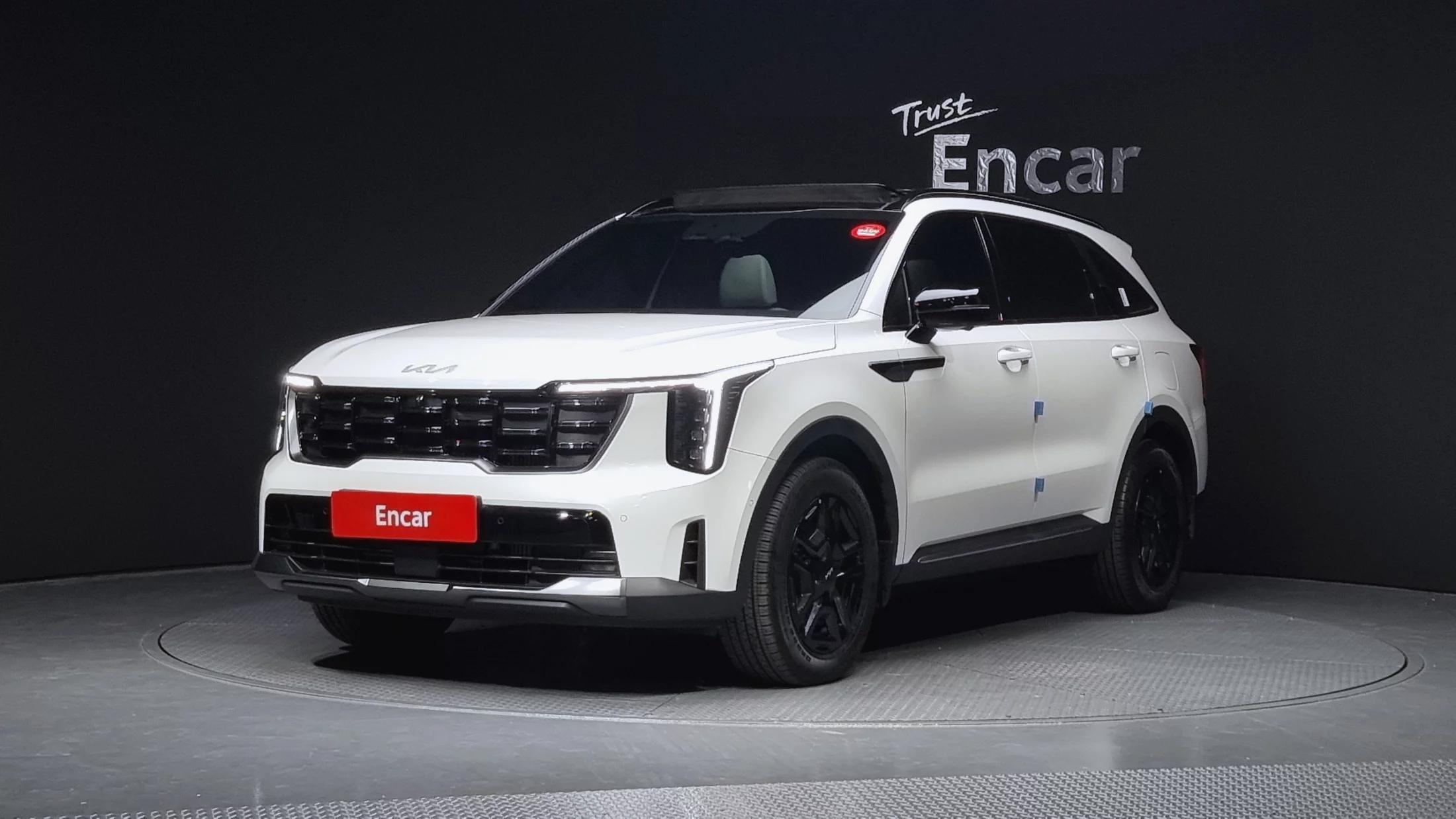 Kia Sorento HEV 1.6 2WD Gravity, гибрид, 2023 г. 7712 км.
