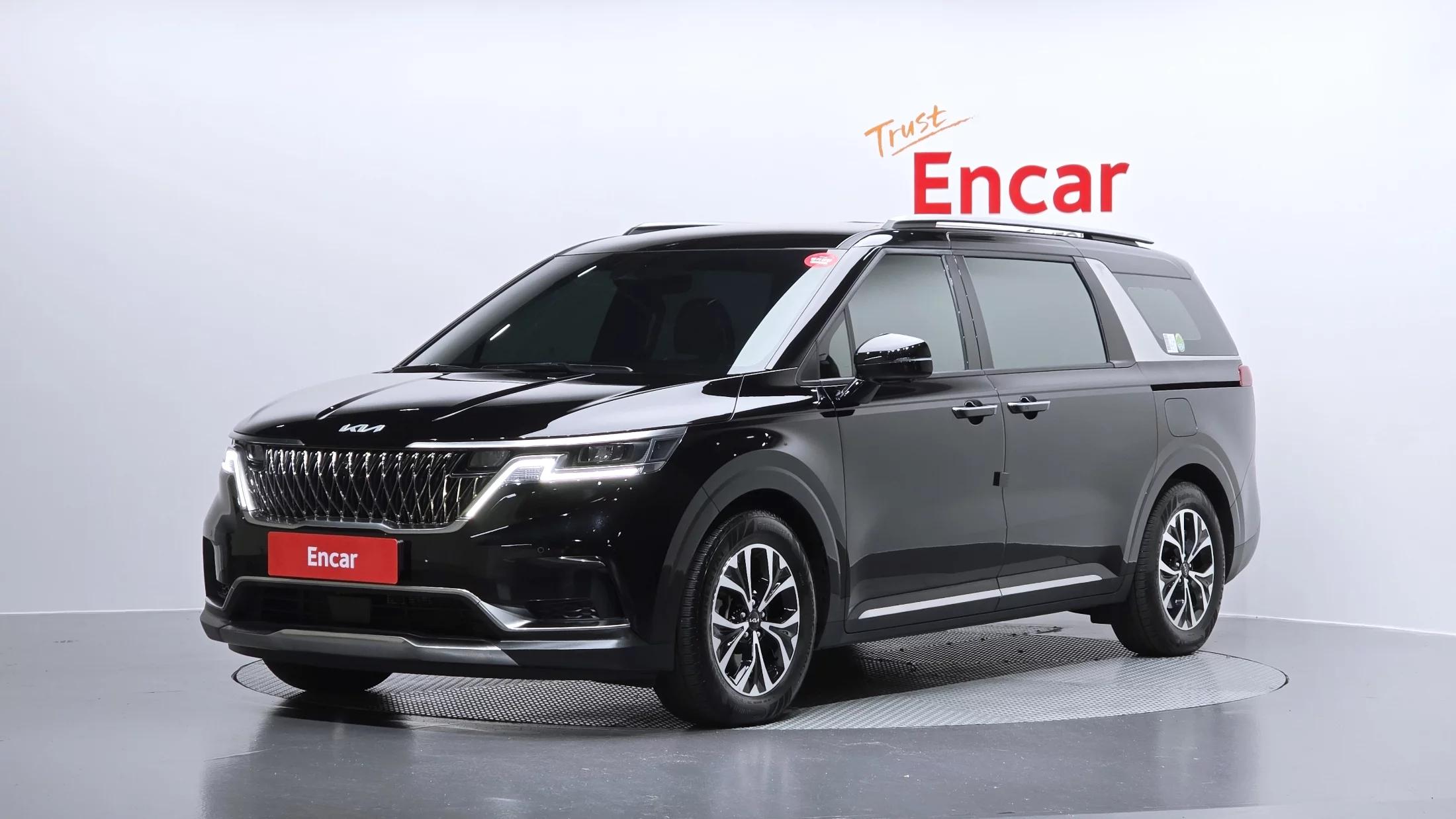 Kia Carnival Gasoline 9-Seater Signature, 2023 г. 39922 км.