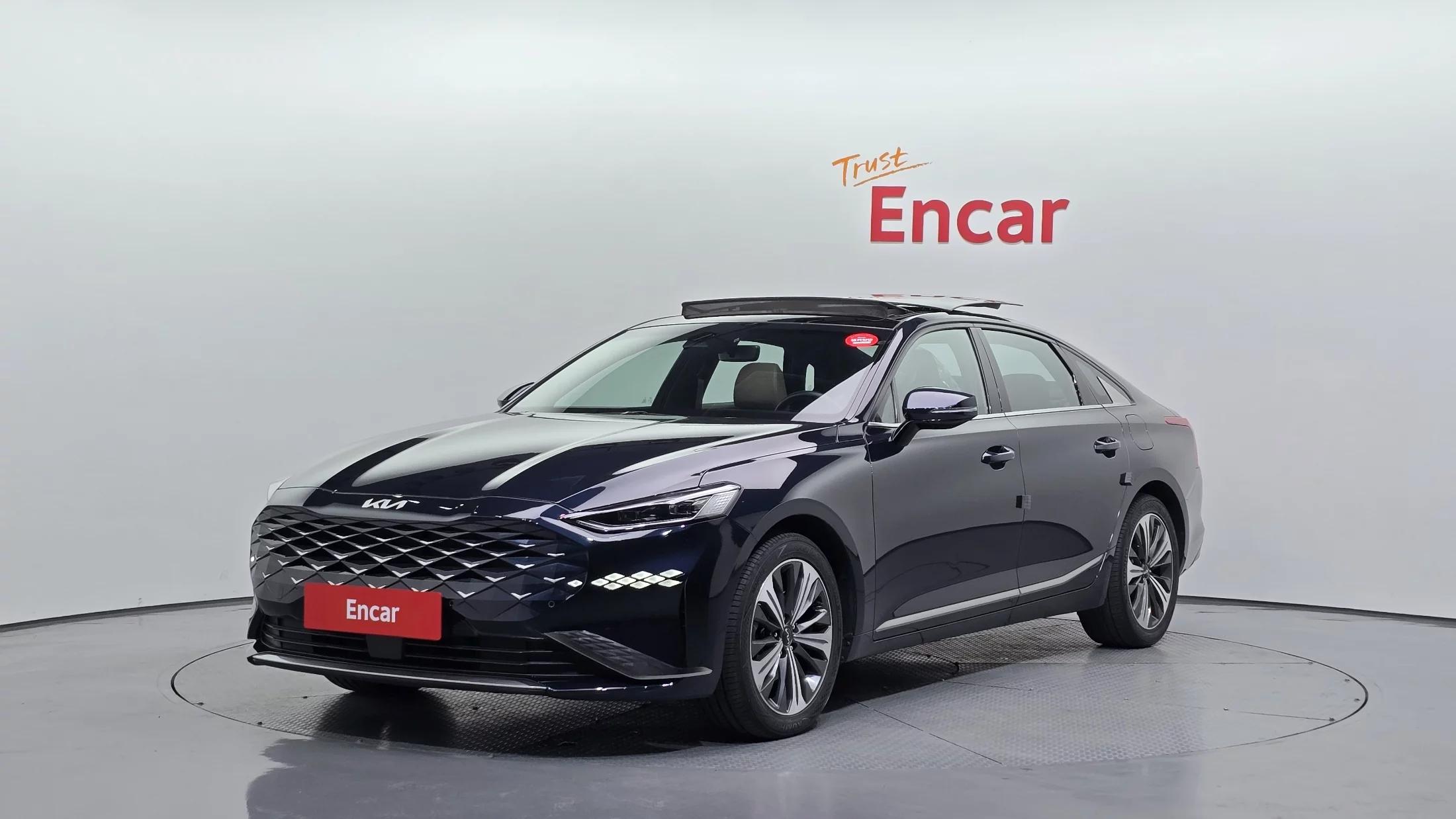 Kia K8 Noblesse Lite, гибрид, 2021 г. 88814 км.