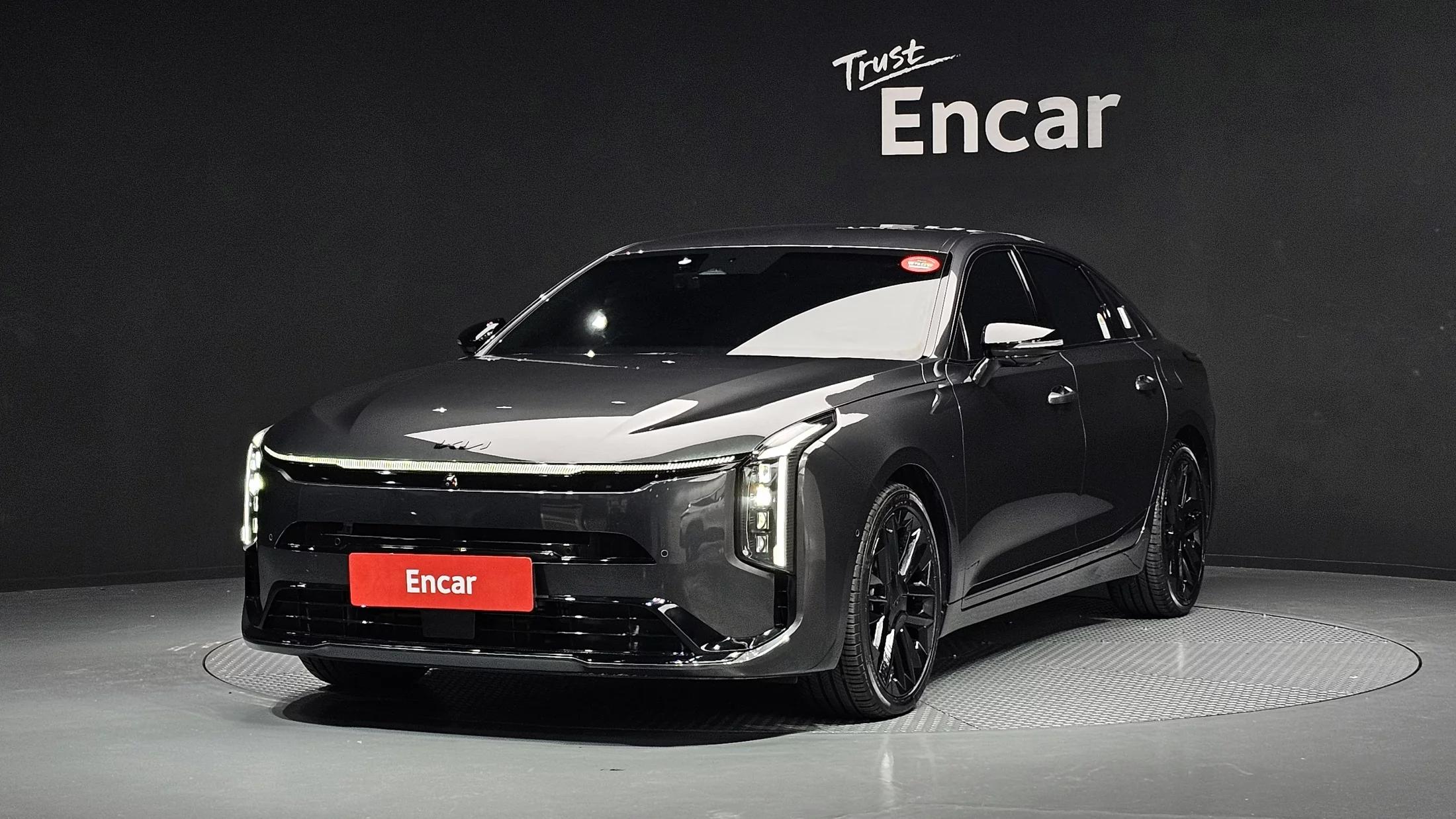 Kia K8 Signature Black, гибрид, 2024 г. 12190 км.
