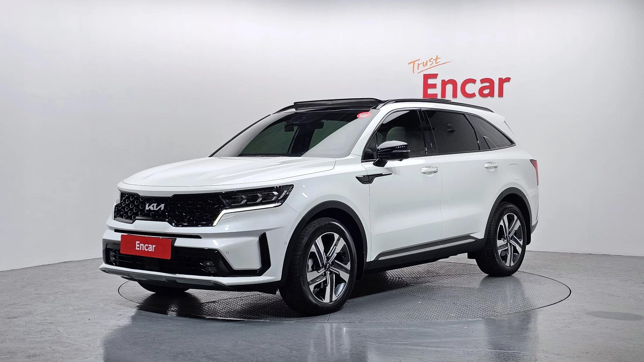 Kia Sorento HEV 1.6 2WD Gravity, гибрид, 2021 г. 21100 км.