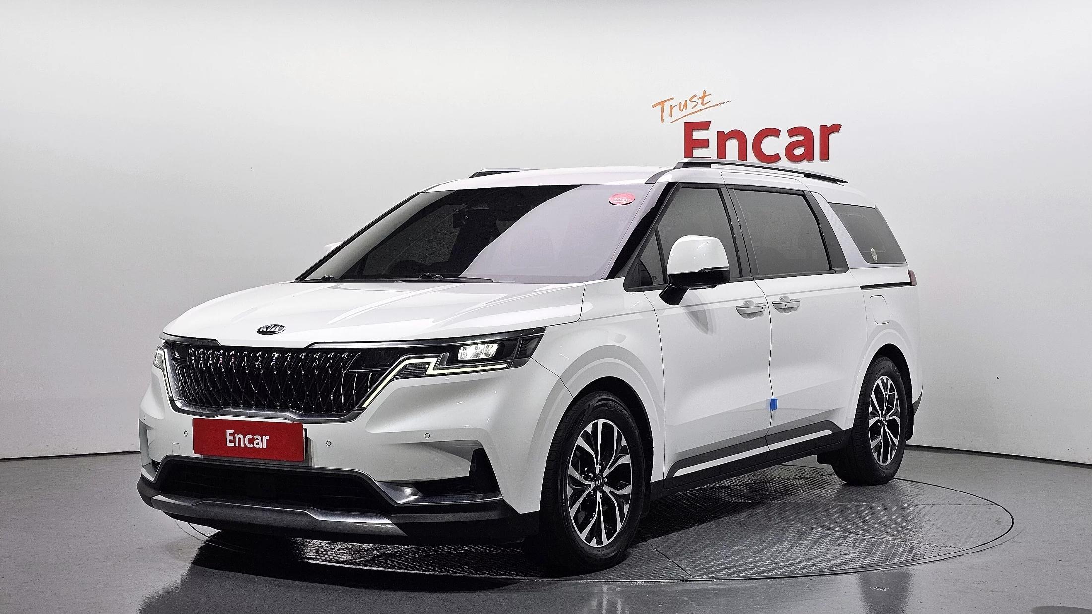 Kia Carnival 11-Seater Signature, 2021 г. 83004 км.