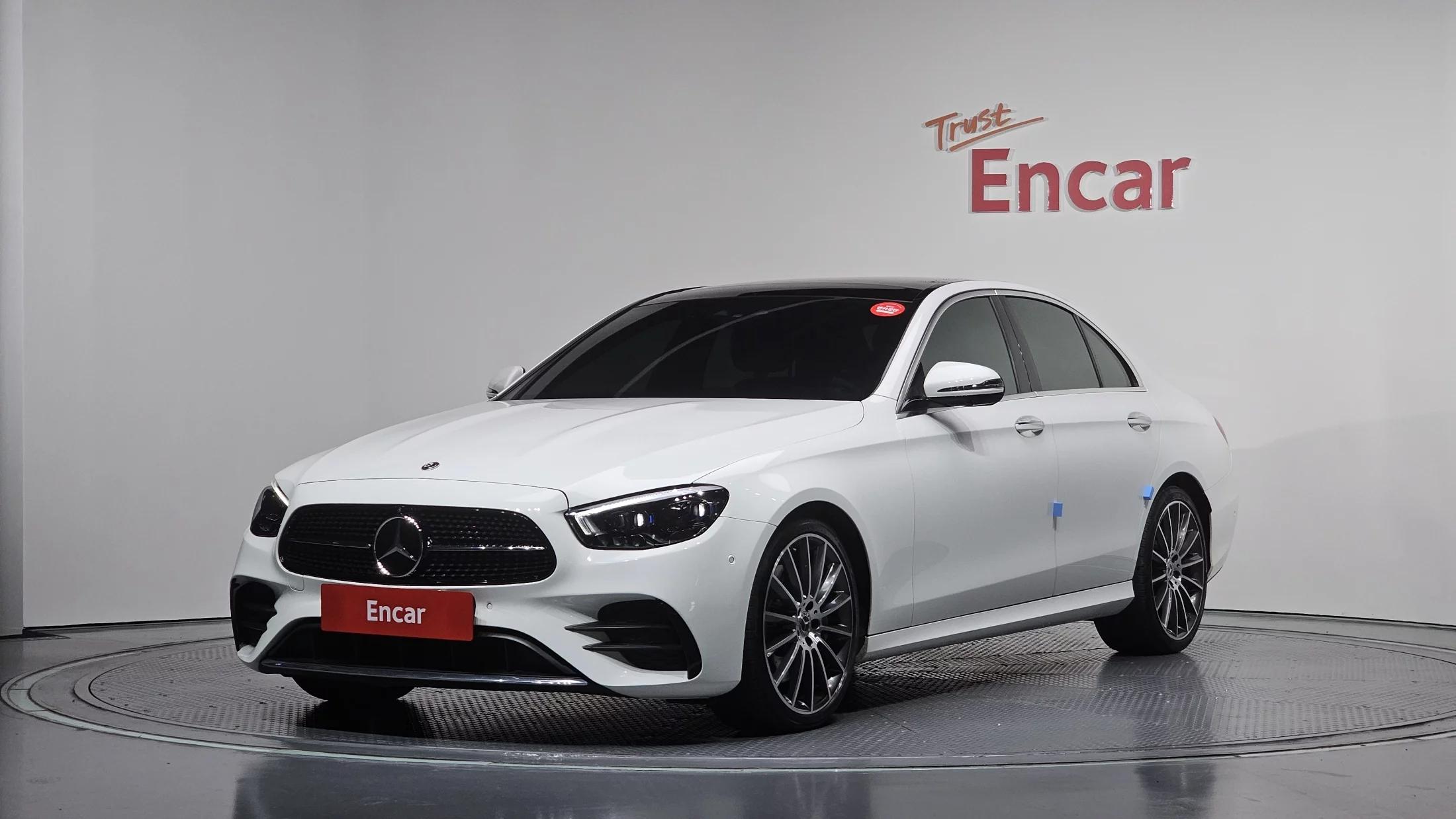 Mercedes-Benz E-Class E350 4MATIC AMG Line, 2022 г. 104292 км.