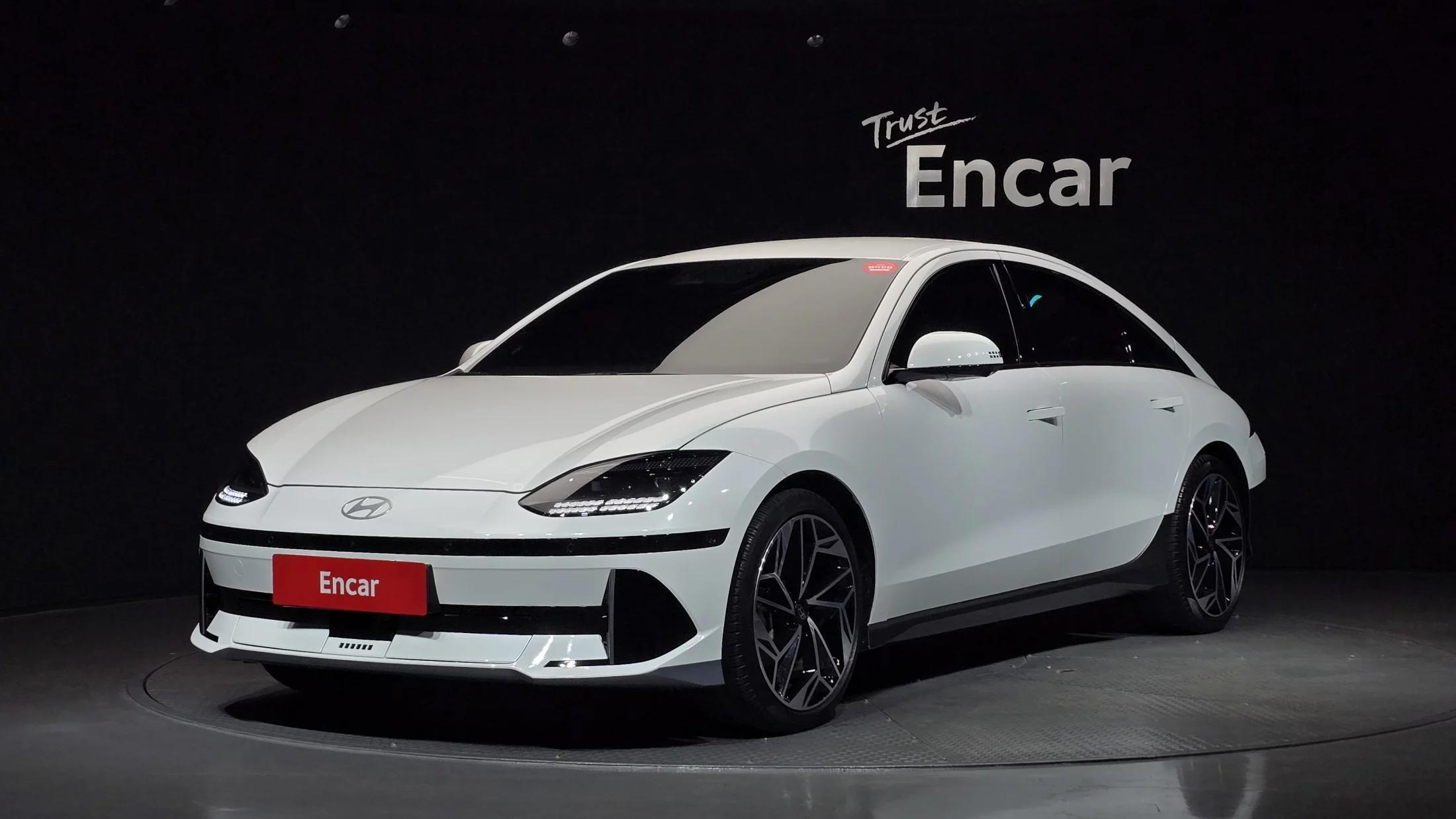 Hyundai Ioniq 6 Long Range AWD Prestige, электромобиль, 2022 г. 27426 км.