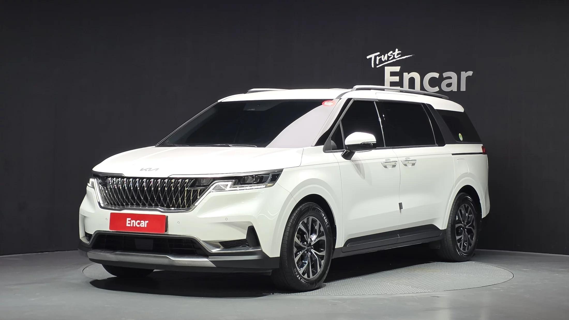 Kia Carnival 9-Seater Noblesse, 2022 г. 90646 км.