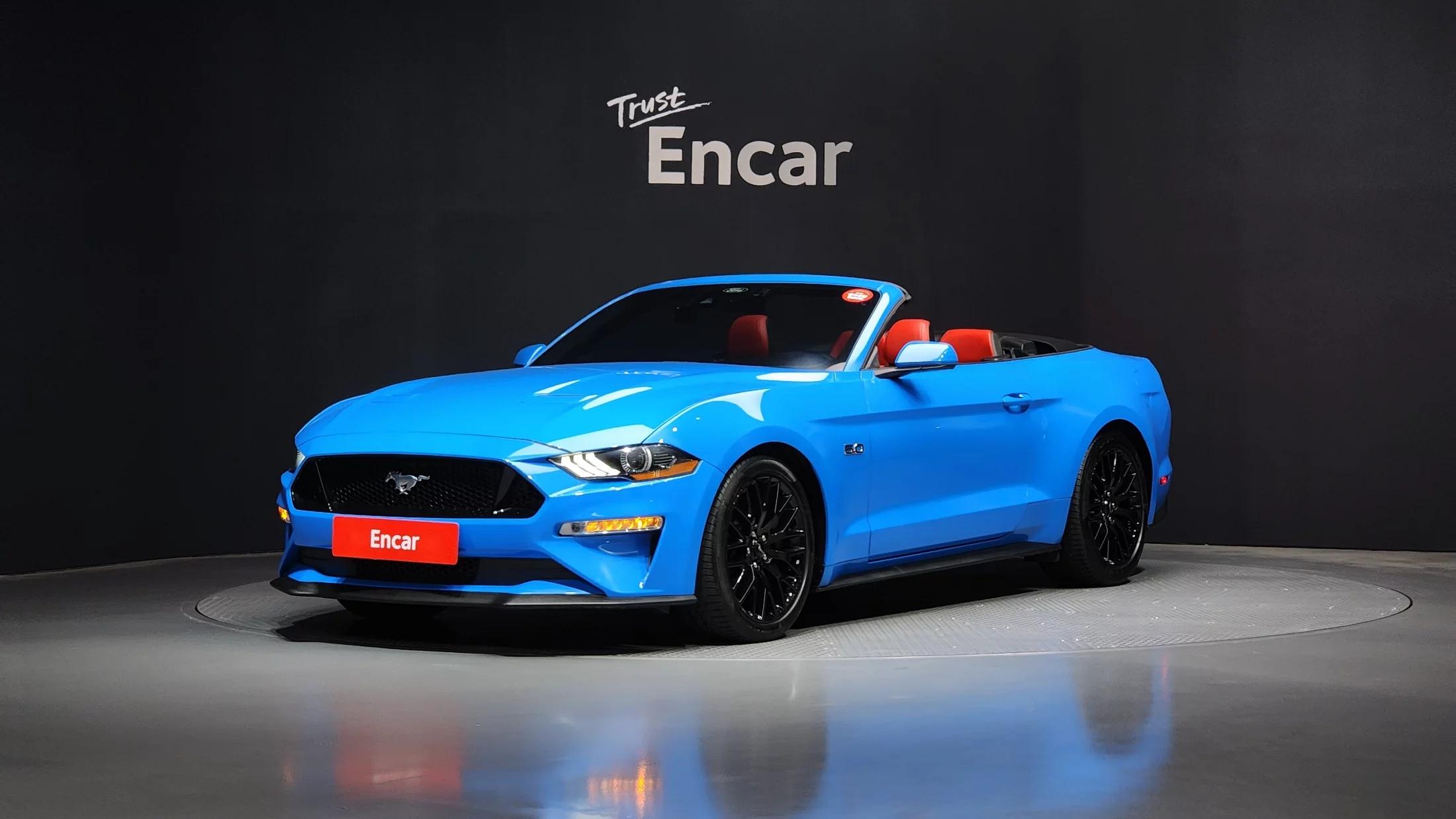 Ford MUSTANG GT Convertible, 2022 г. 10617 км.