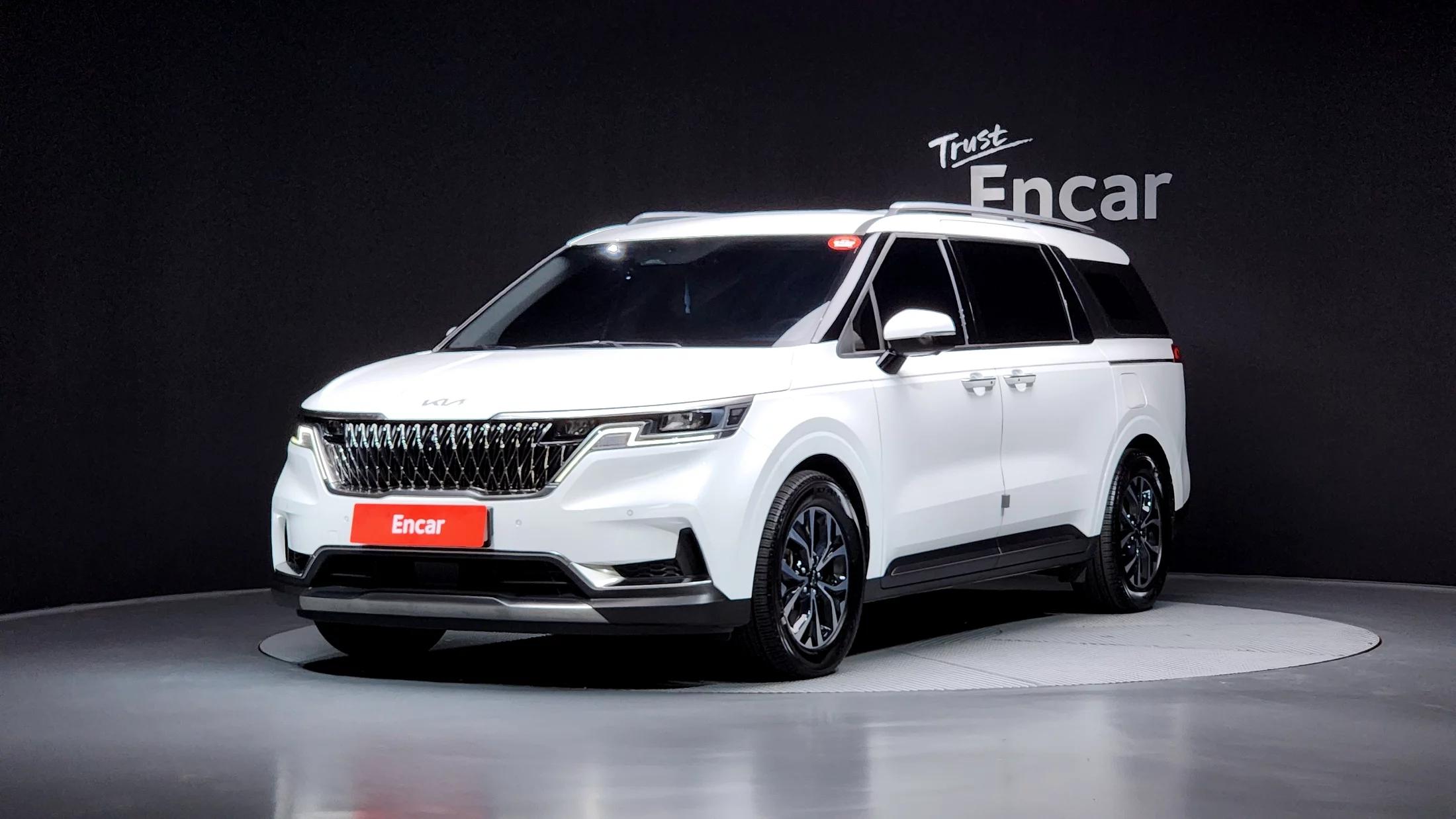 Kia Carnival 9-Seater Noblesse, 2023 г. 60305 км.