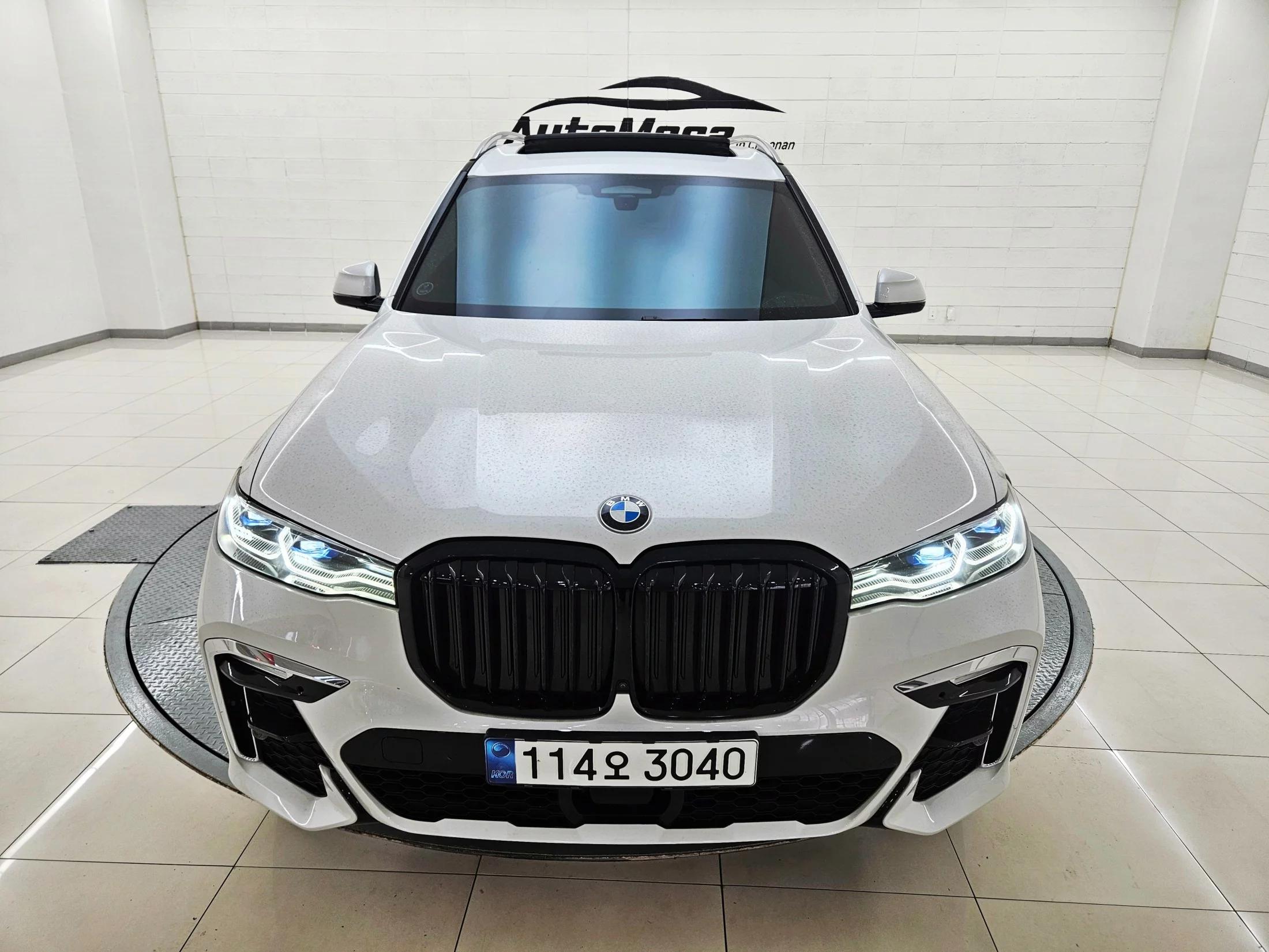 BMW X7 xDrive 40i M Sport 7STR, 2021 г. 28207 км.