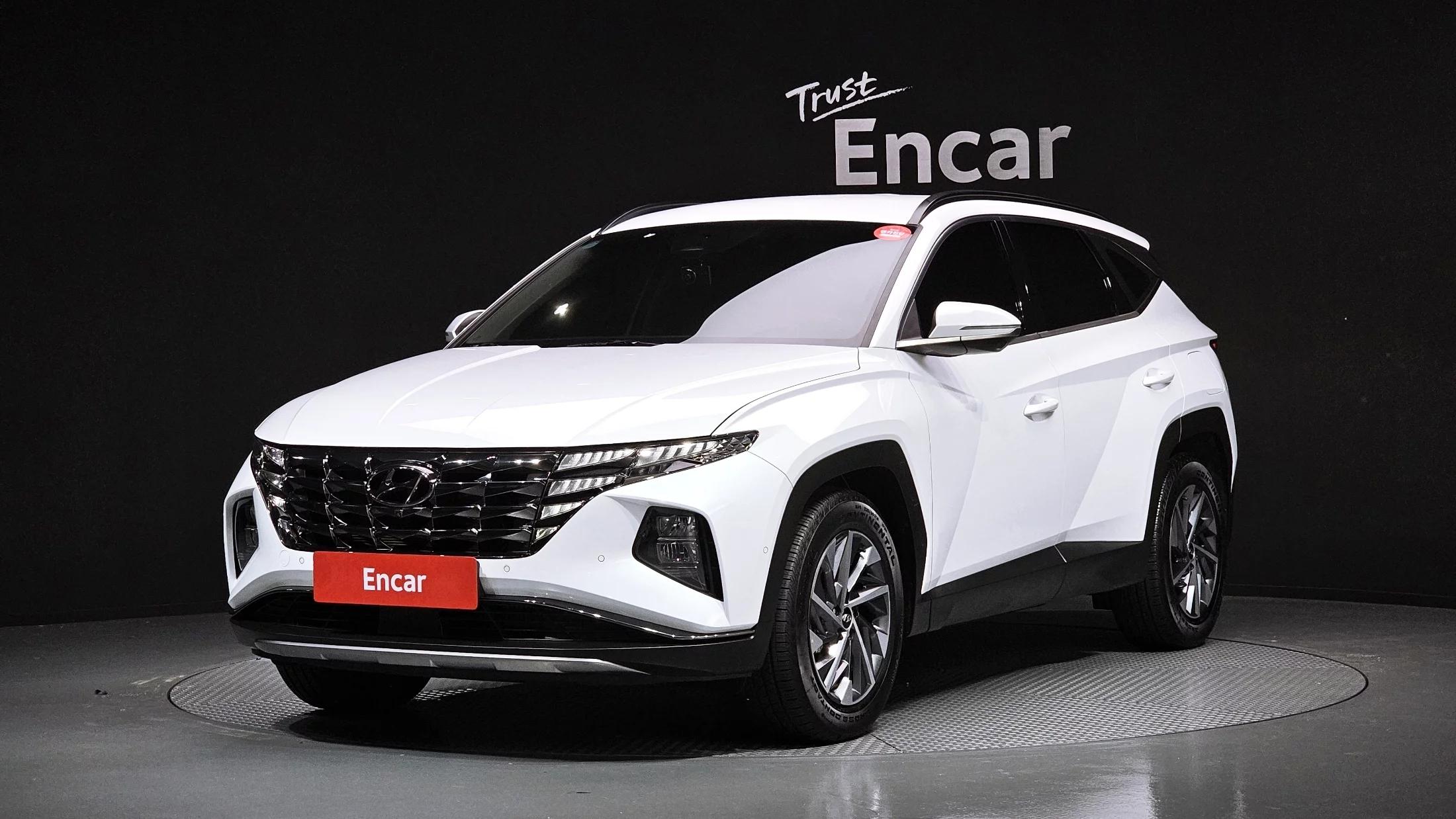 Hyundai Tucson Inspiration 2WD, гибрид, 2021 г. 64907 км.