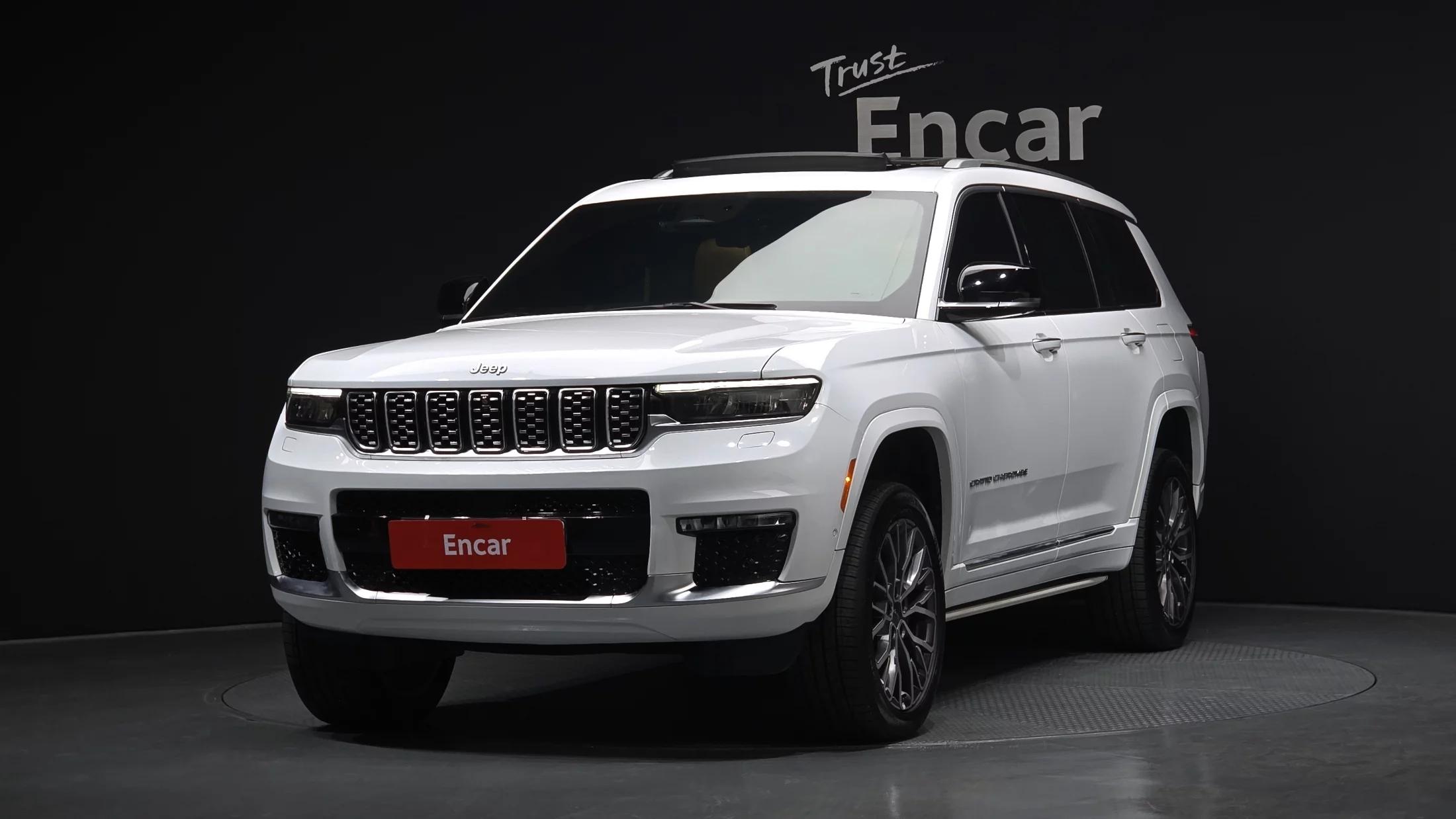 Jeep Grand Cherokee L 3.6 Summit Reserve, 2022 г. 22944 км.