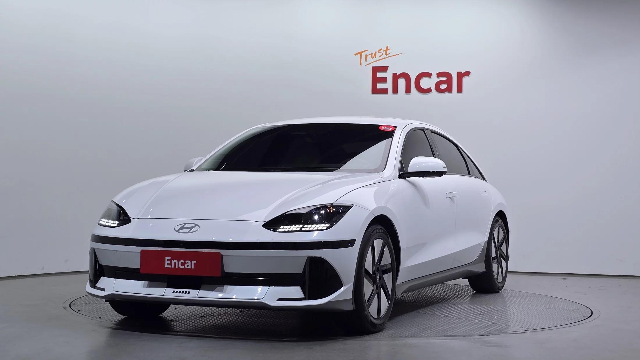 Hyundai Ioniq 6 Long Range AWD Exclusive +, электромобиль, 2023 г. 43384 км.