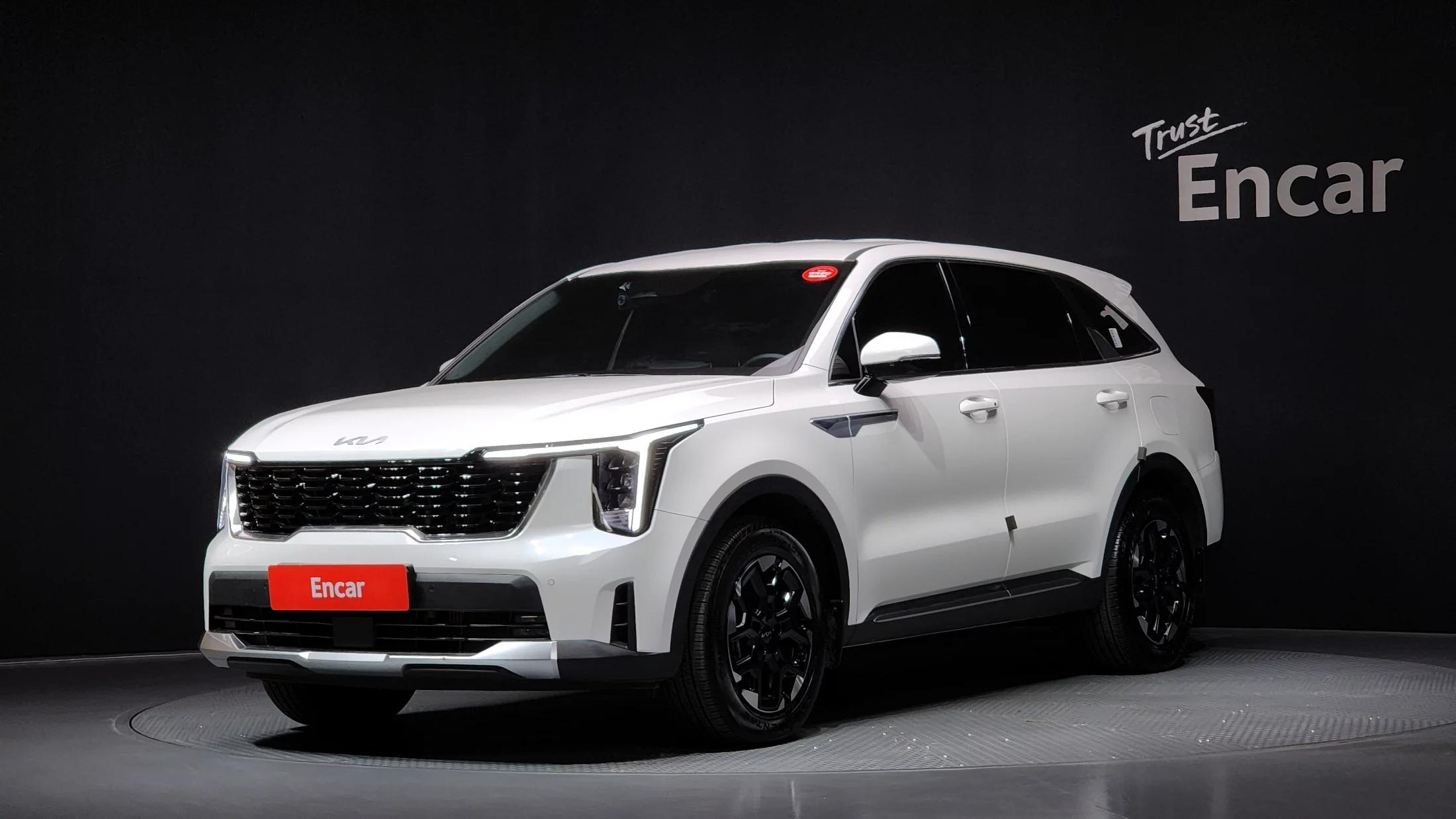 Kia Sorento Gasoline 2.5T 2WD Prestige, 2024 г. 15522 км.