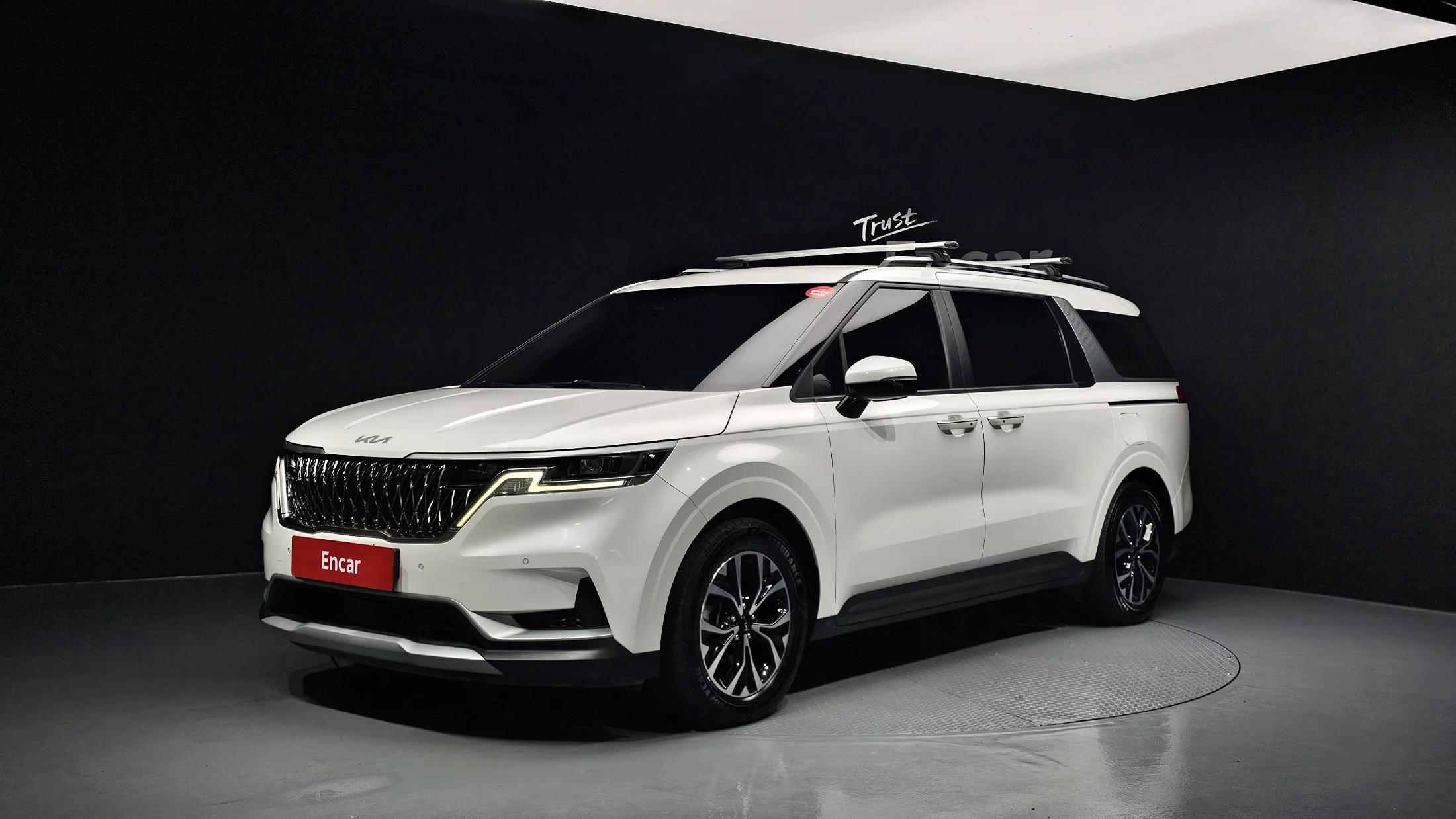 Kia Carnival 9-Seater Prestige, 2022 г. 63179 км.