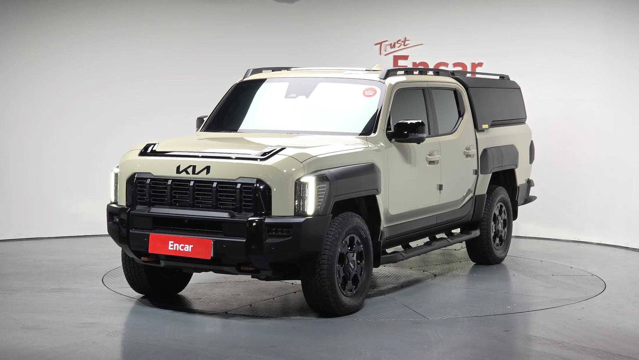 Kia Tasman 2.5T Gasoline 4WD X-Pro, 2025 г. 4633 км.