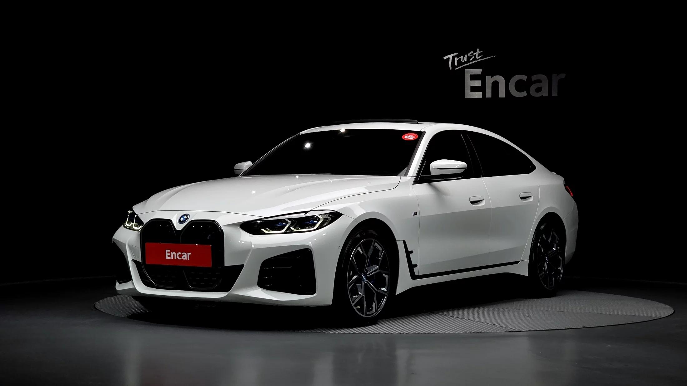 BMW i4 eDrive40 M Sports Pro, электромобиль, 2023 г. 45635 км.